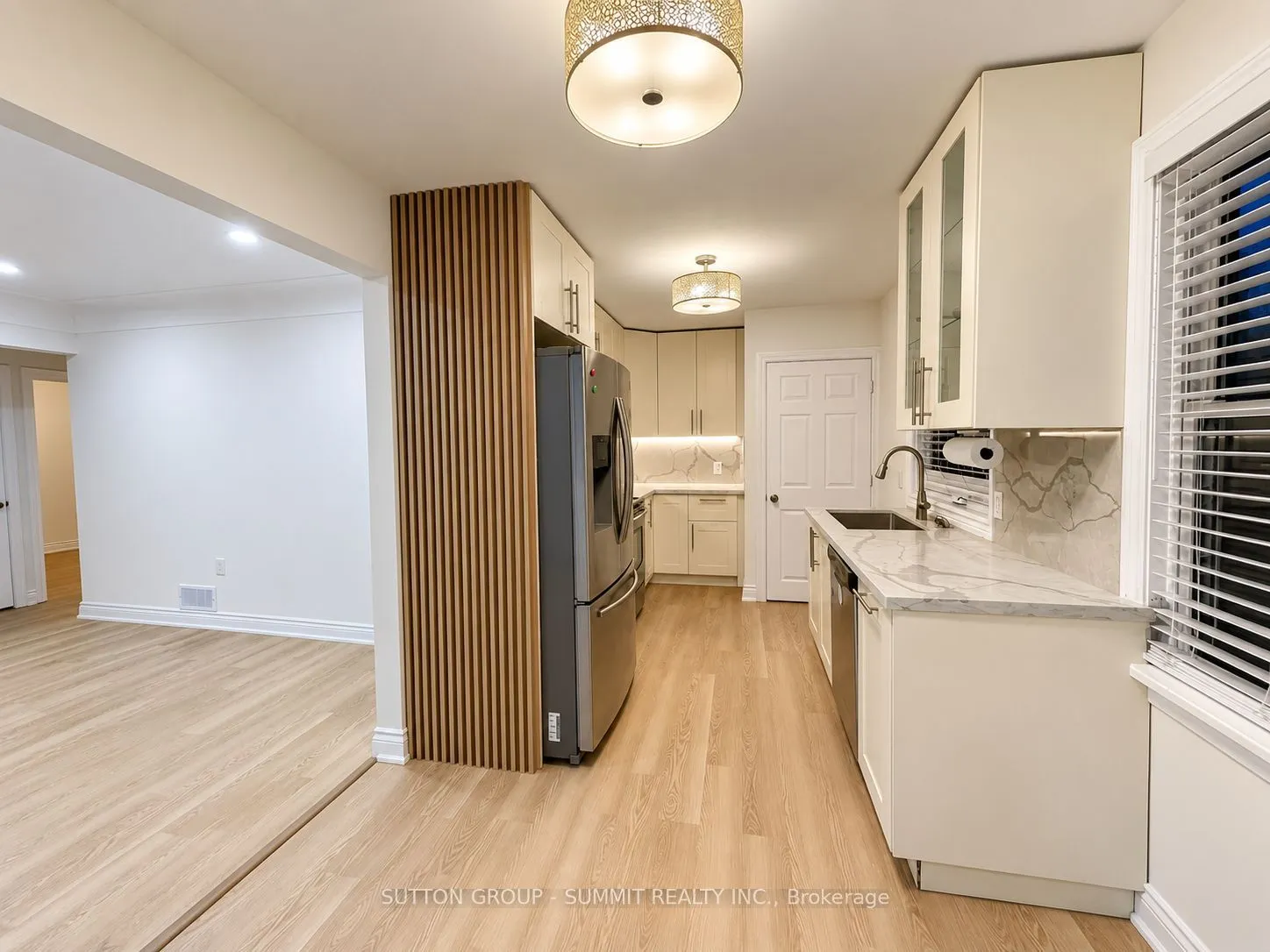 9 Grenadier Drive