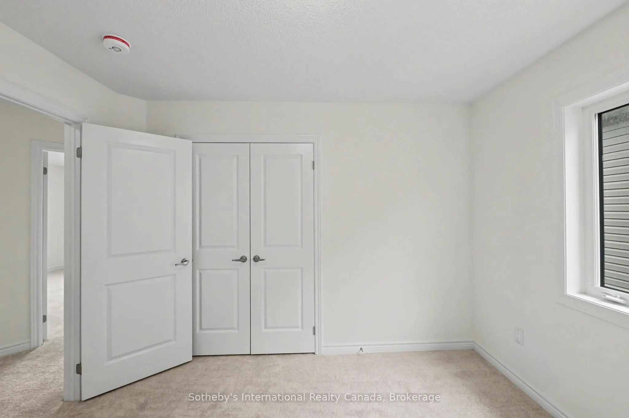 12 Hillcroft Way