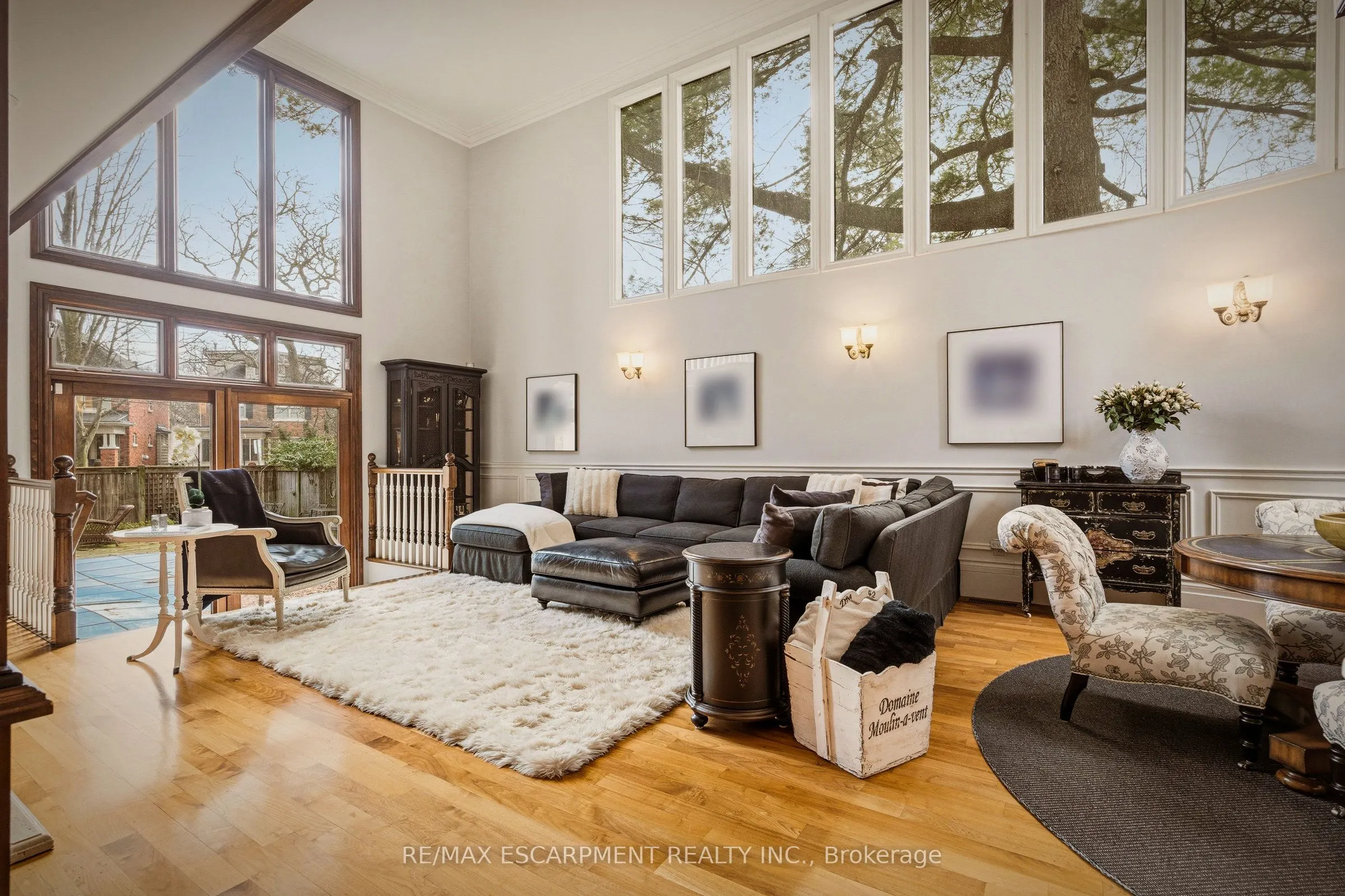 74 OAK KNOLL Drive