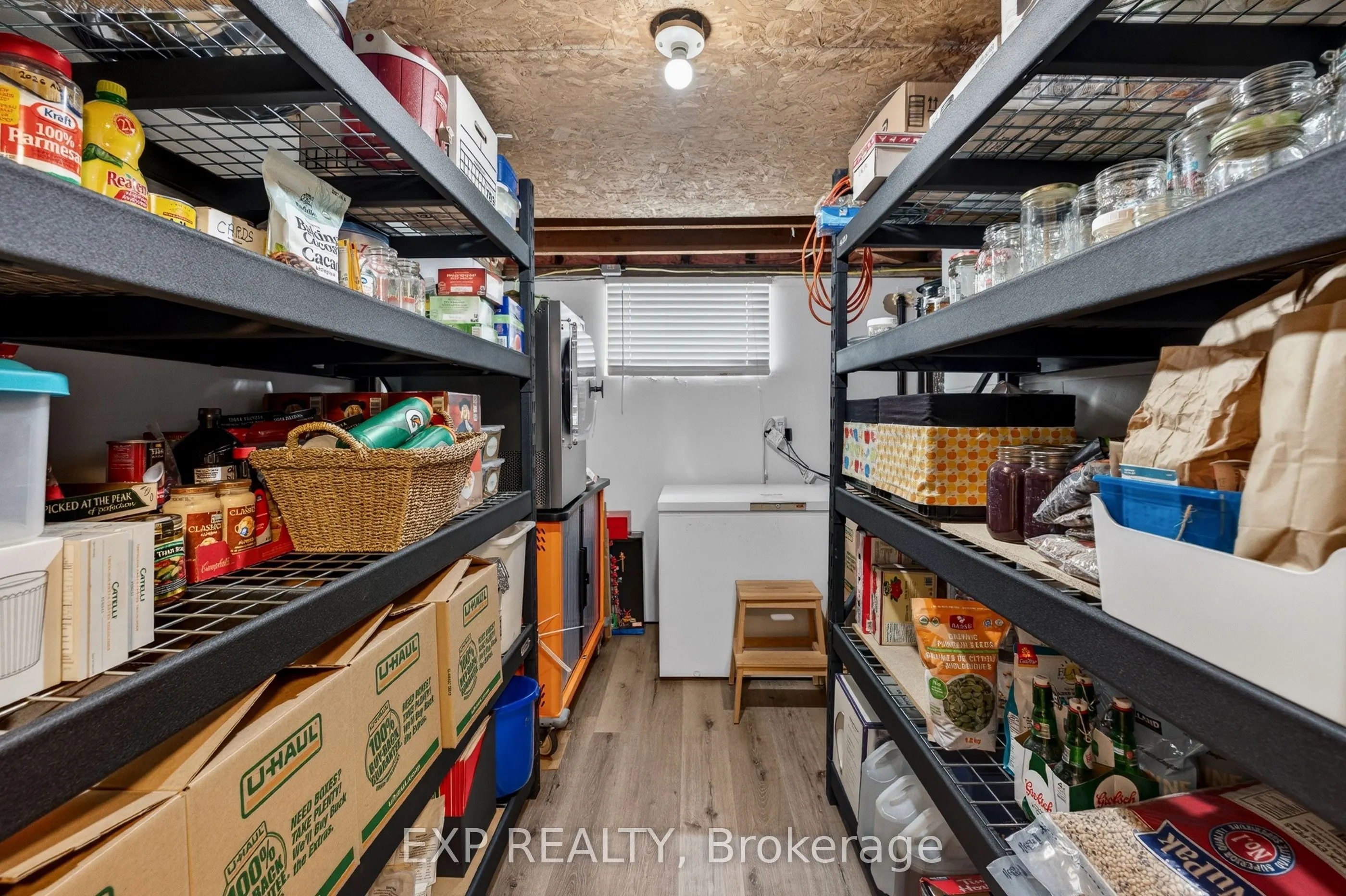 2266 Pettit Road