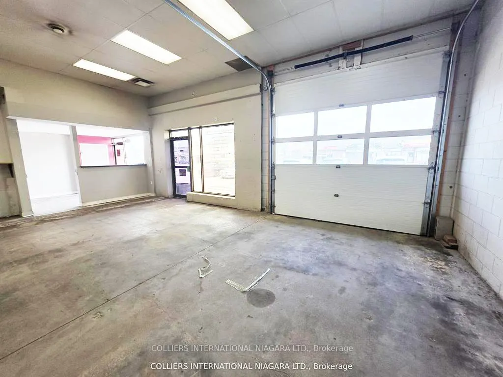 455 Merritt Street W #3
