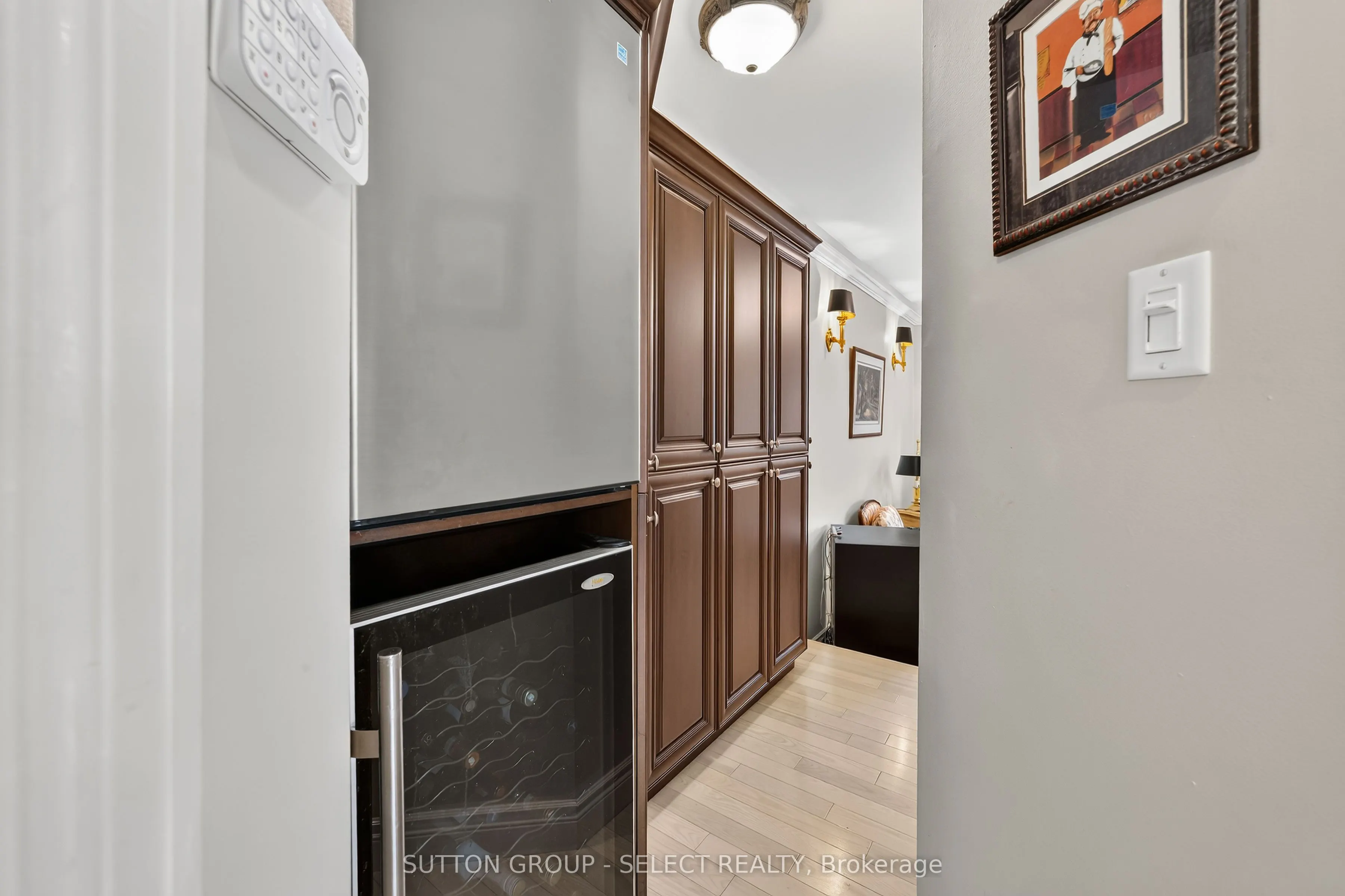 152 Albert Street #14