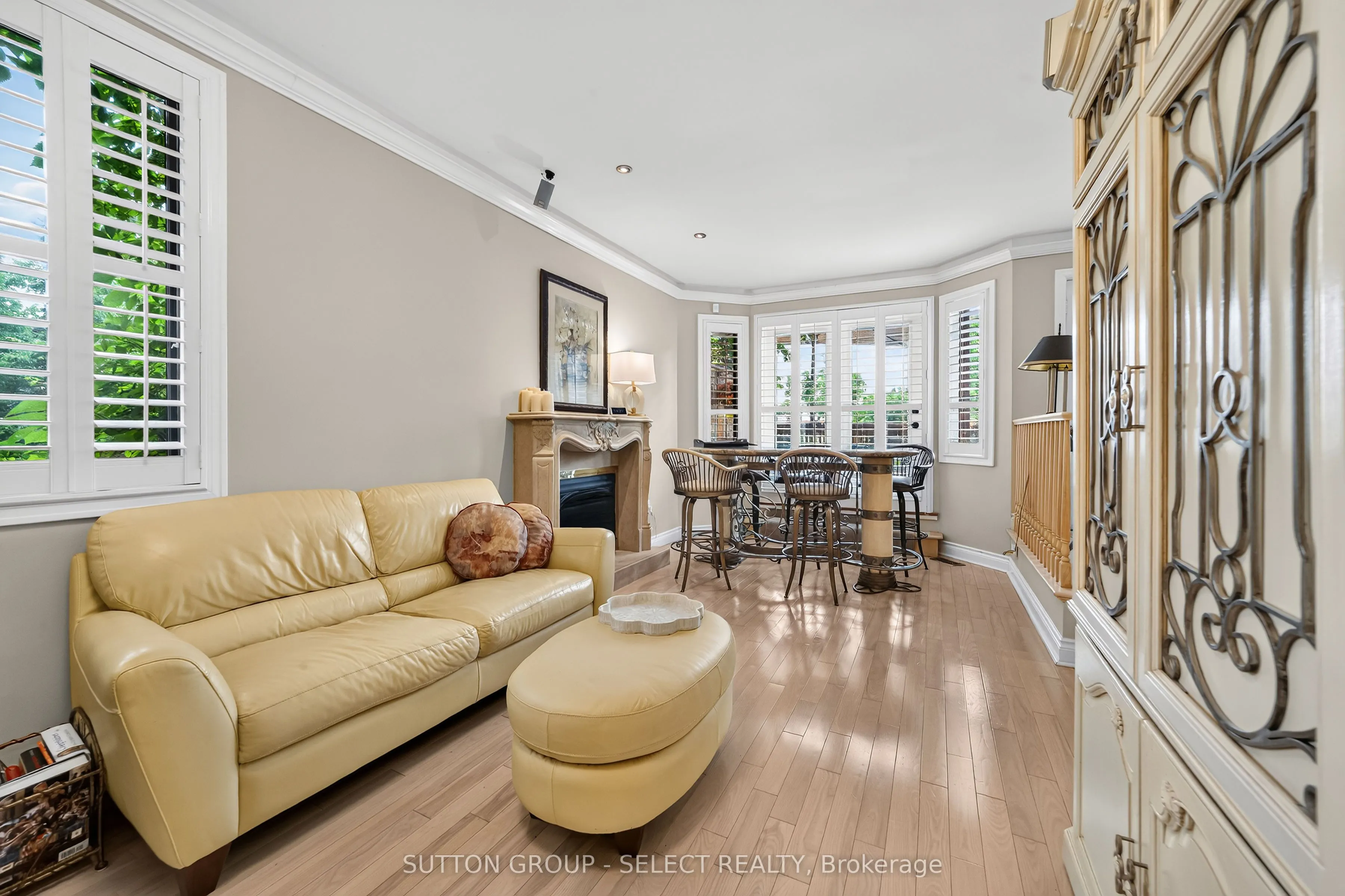 152 Albert Street #14