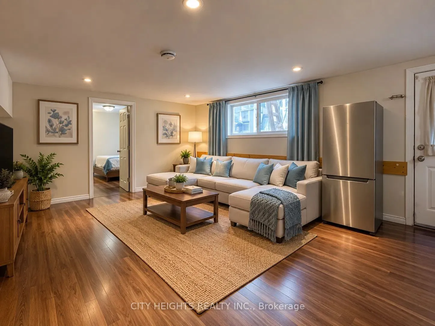 176 Fennell Avenue E ##2