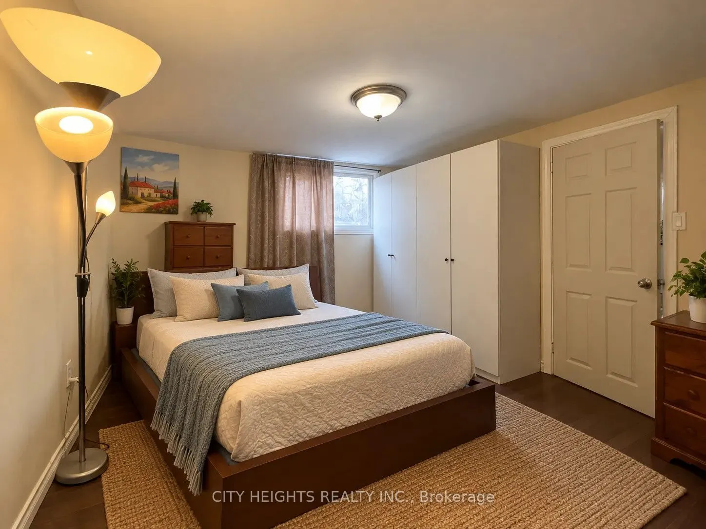 176 Fennell Avenue E ##2