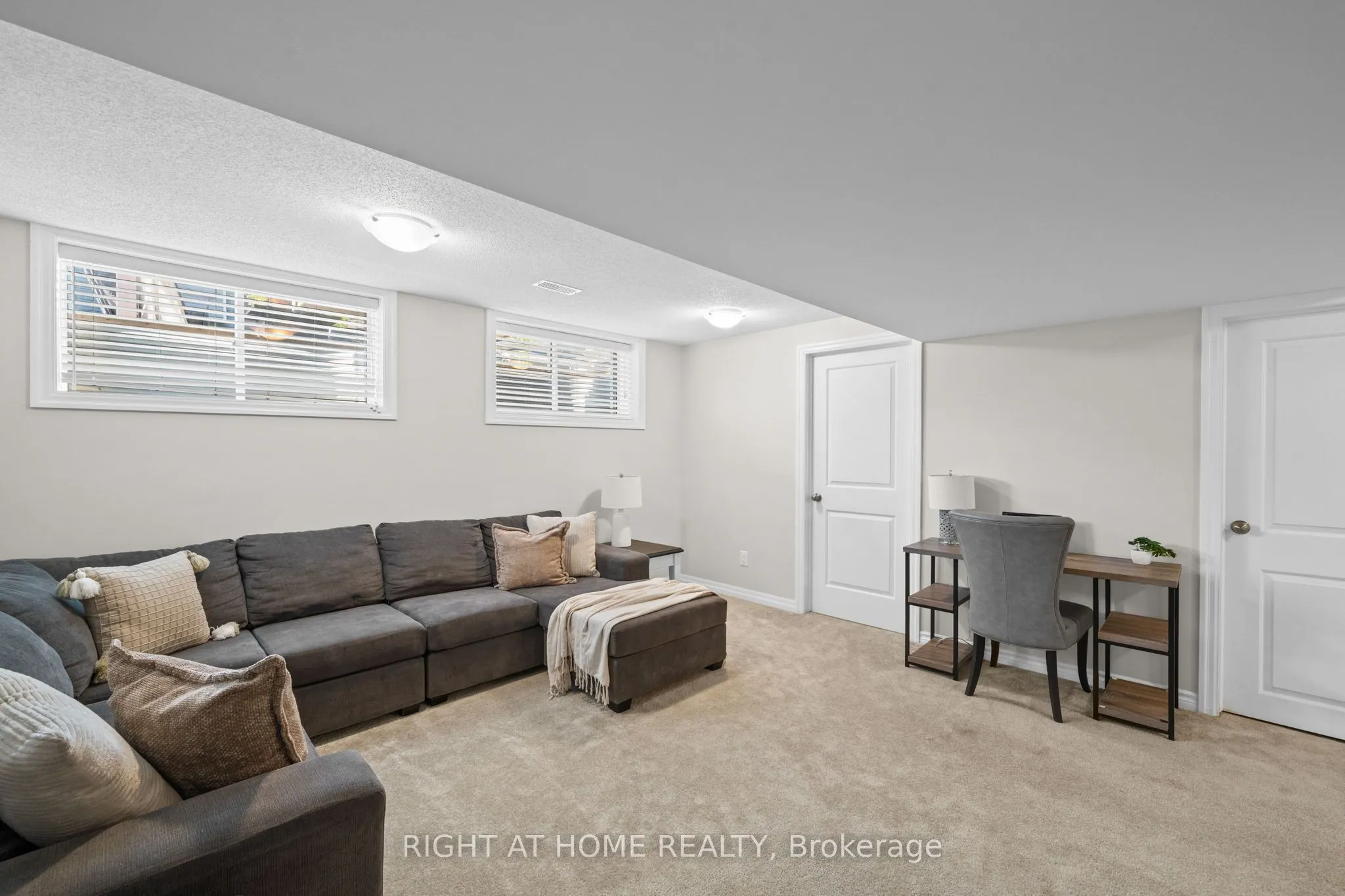 525 PEERLESS Street