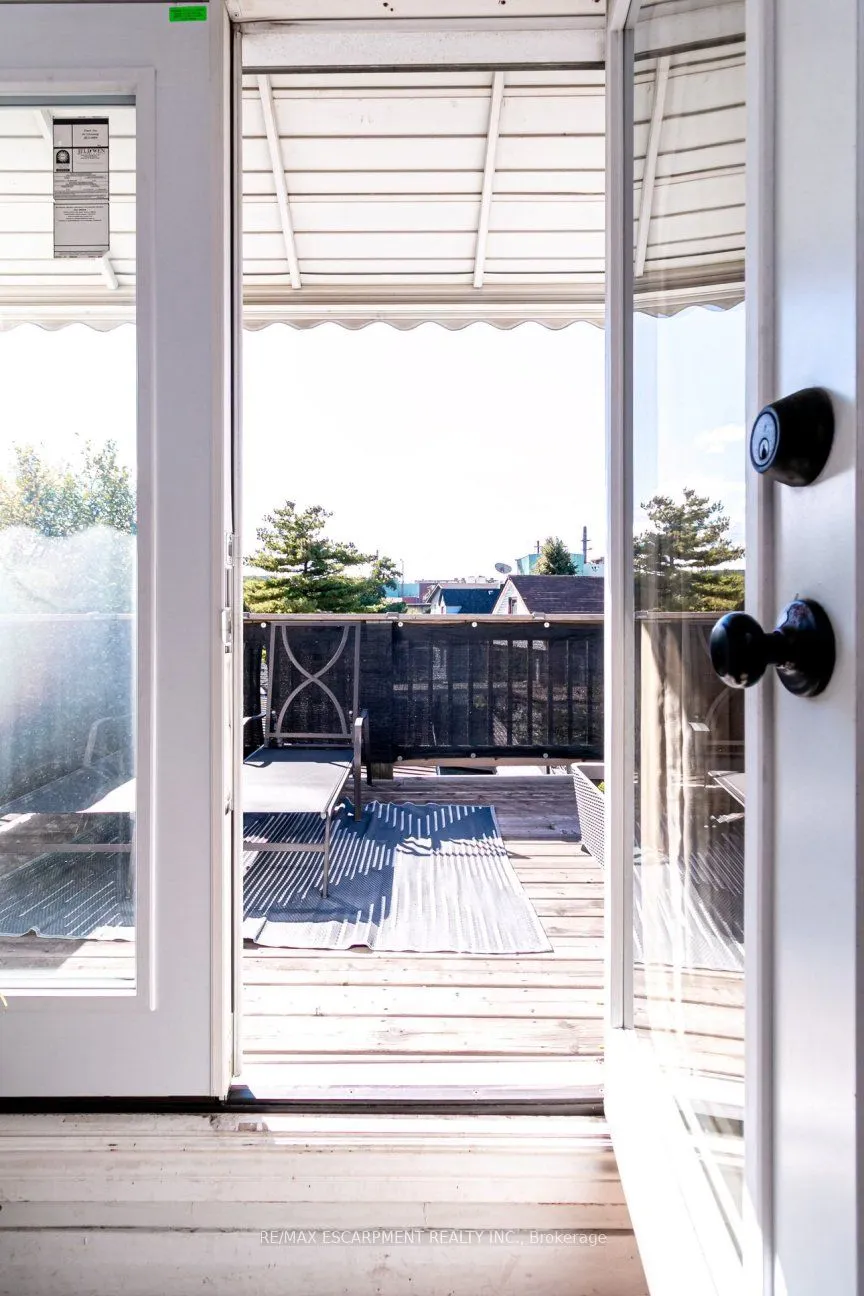 548 Beach Road