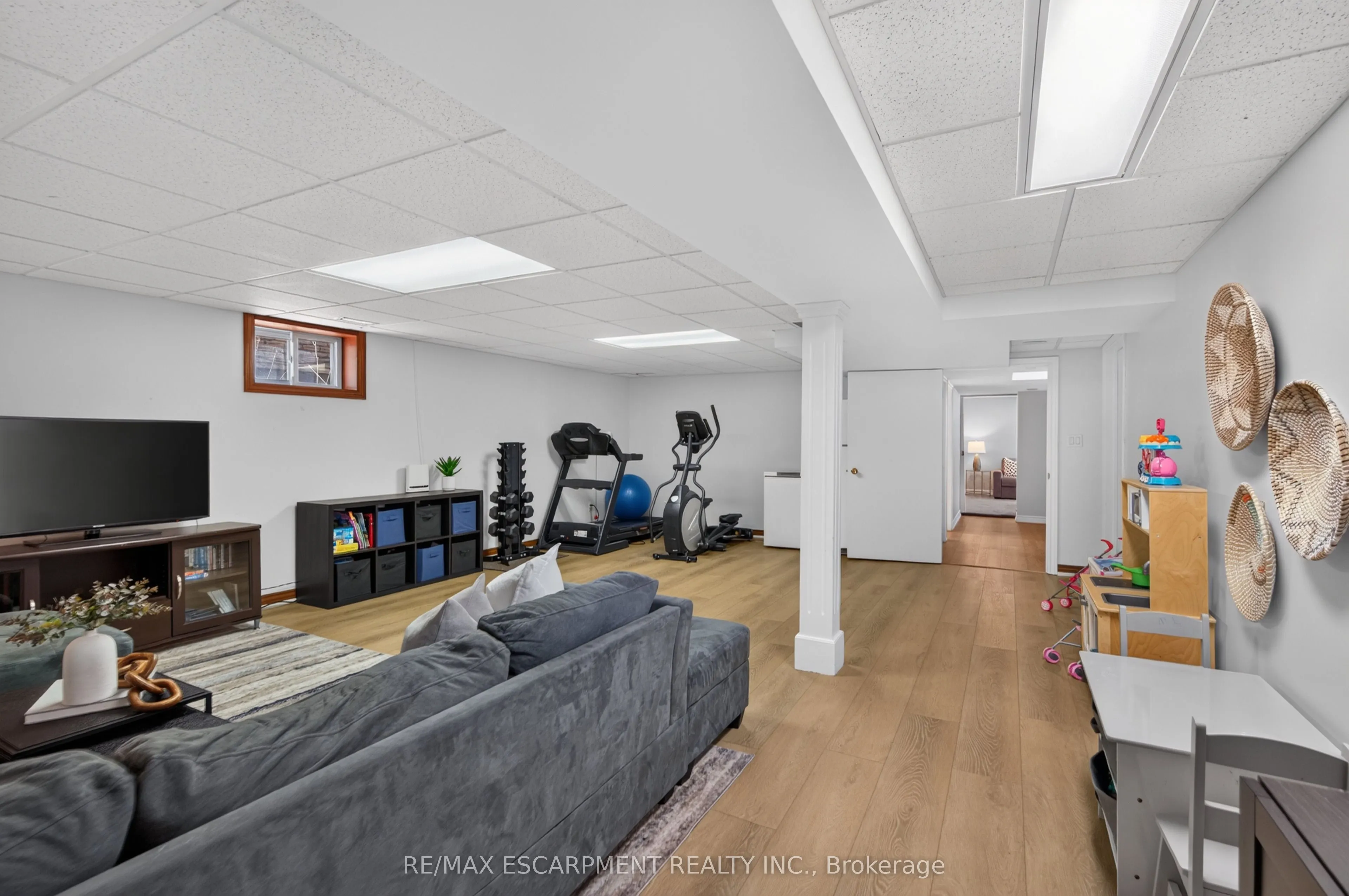 7 Fern Avenue