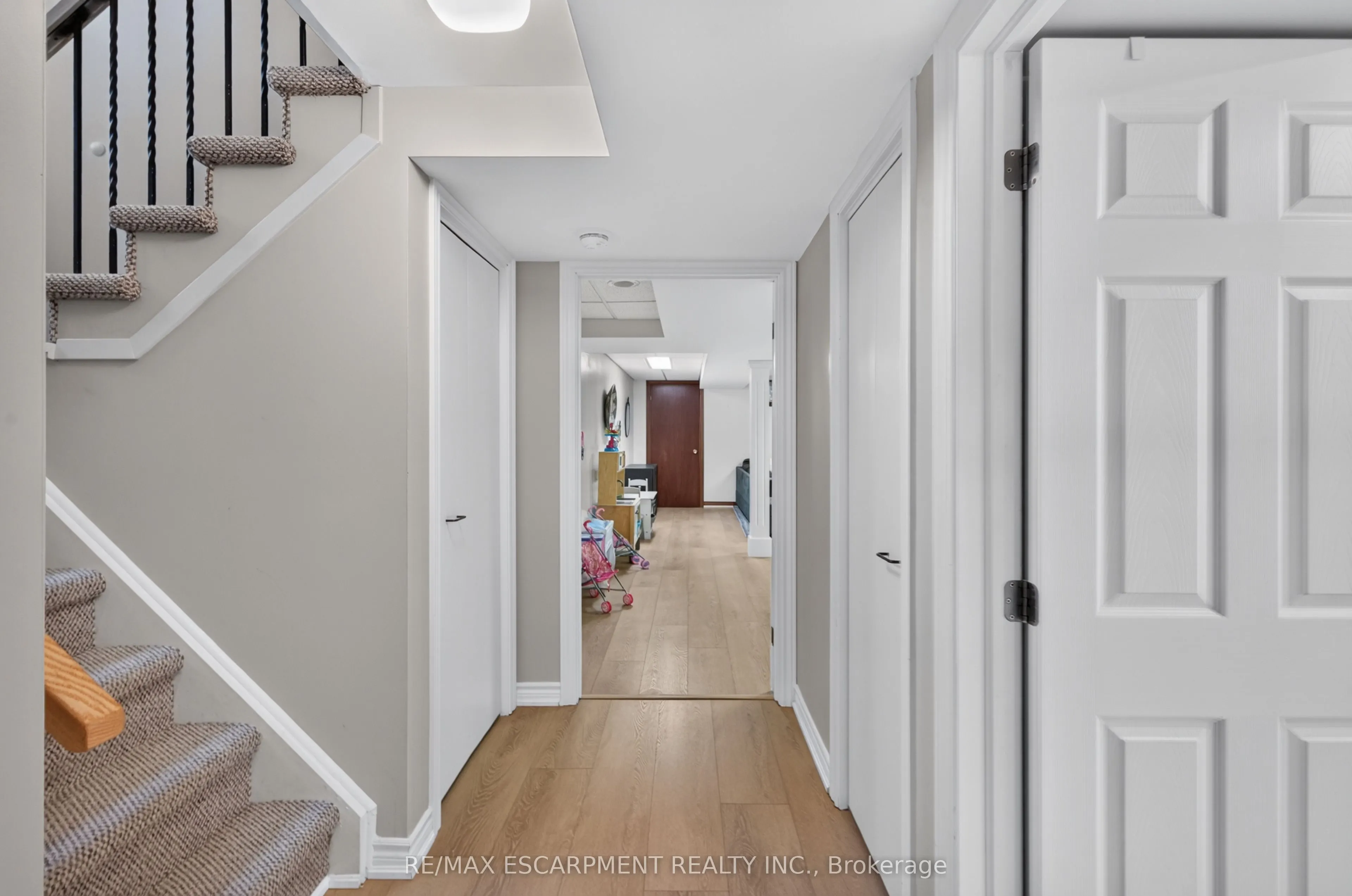 7 Fern Avenue