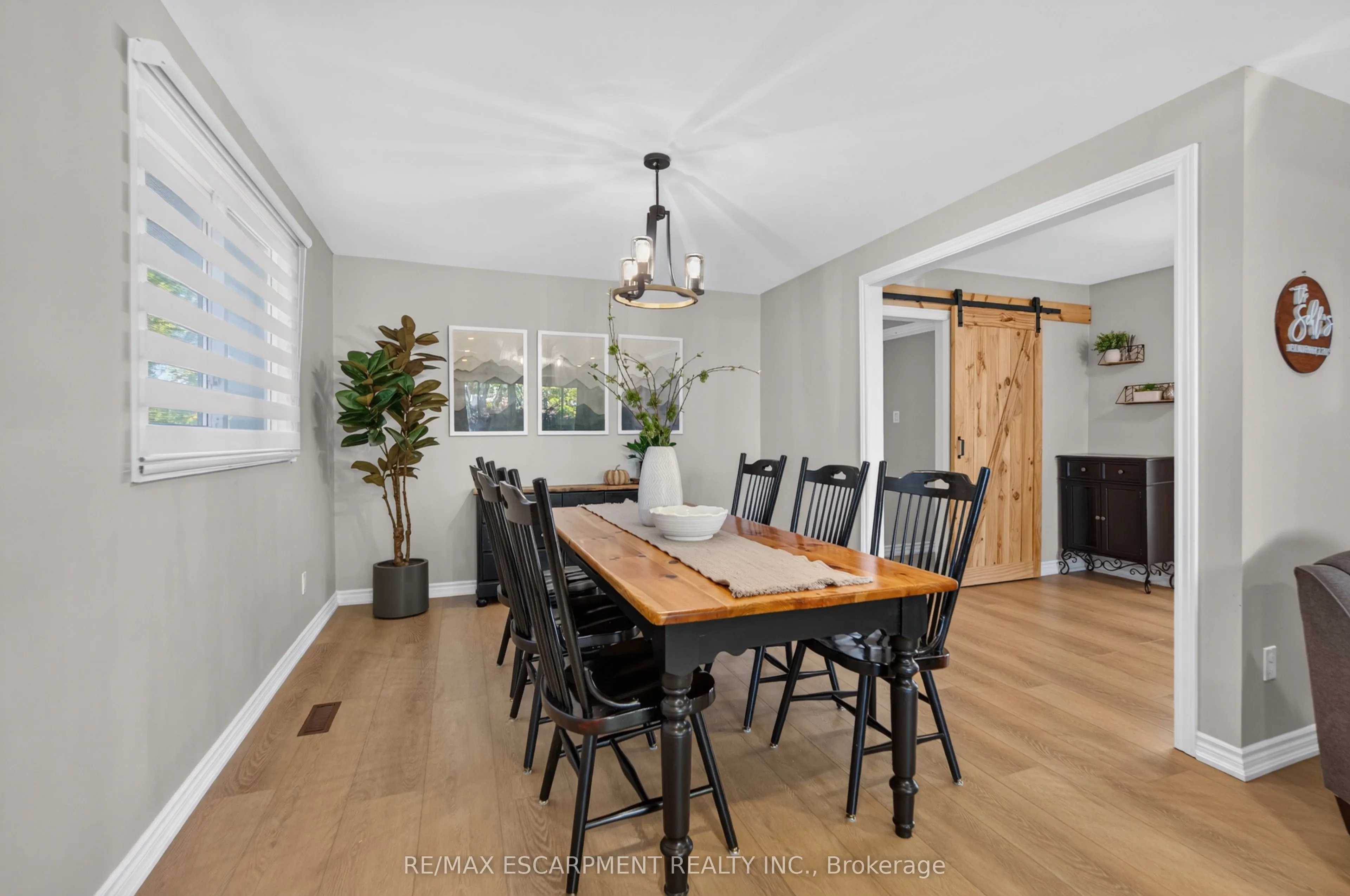 7 Fern Avenue