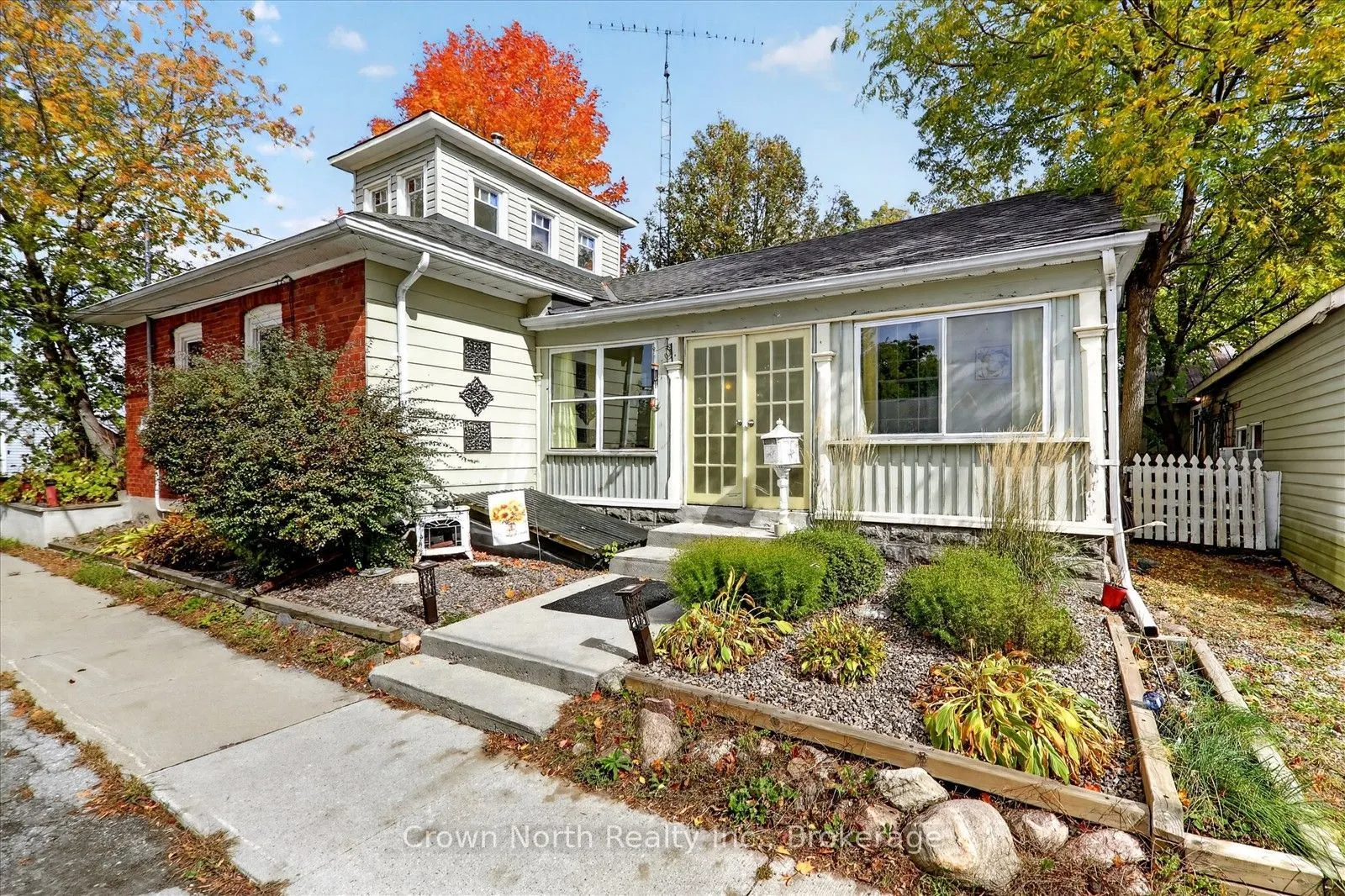 132 Glengarry Road
