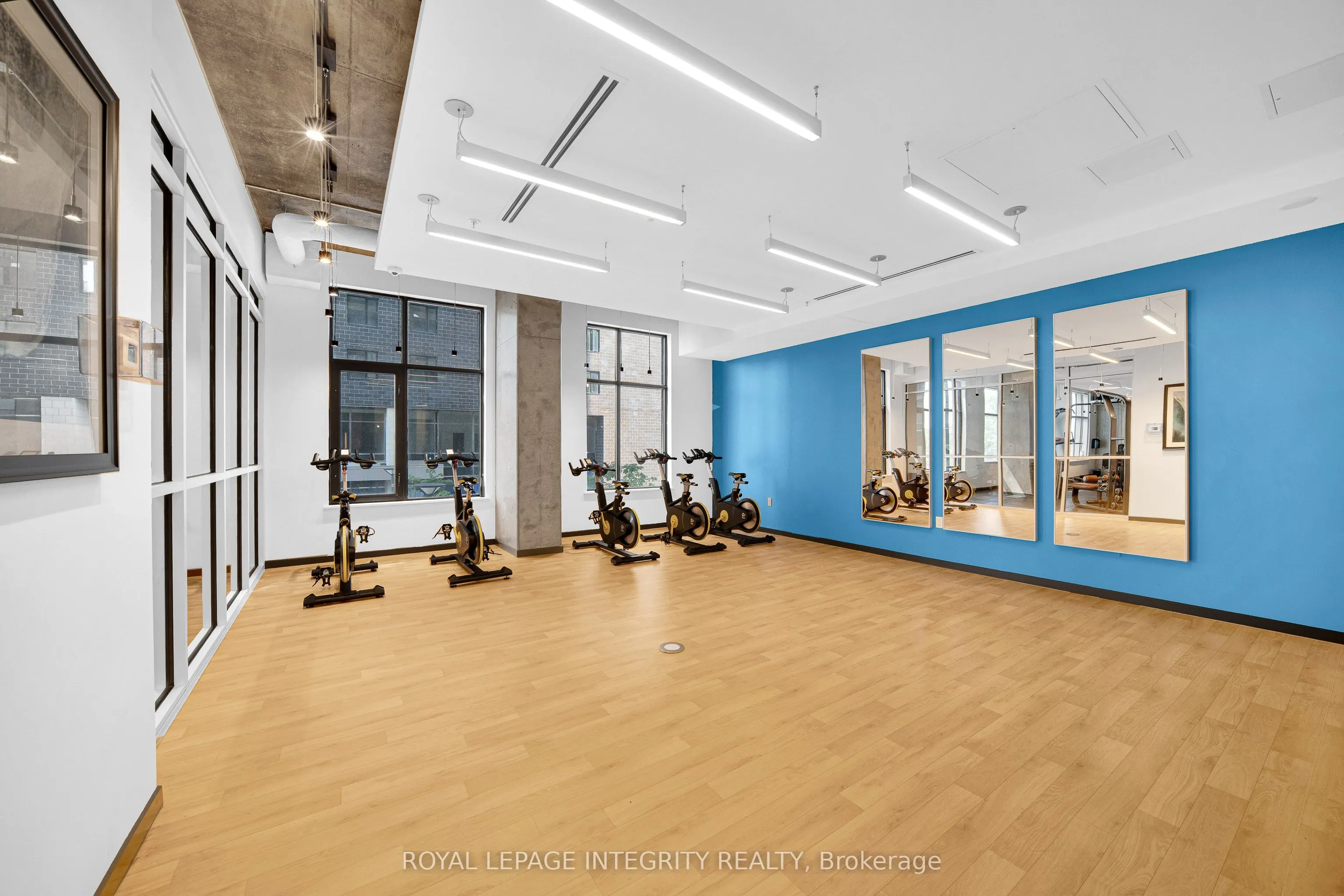 105 Champagne Avenue S #2503
