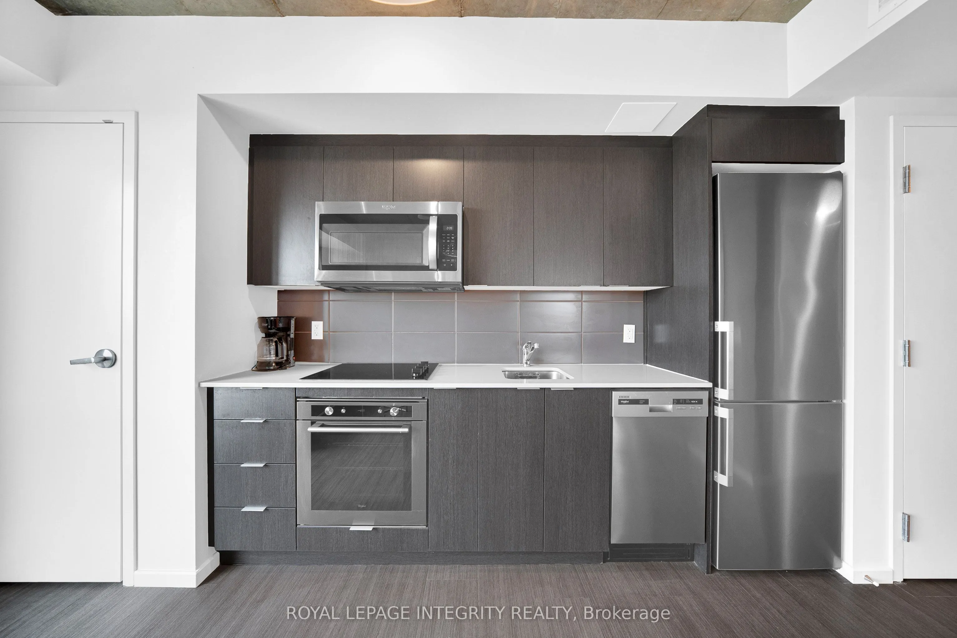 105 Champagne Avenue S #2503