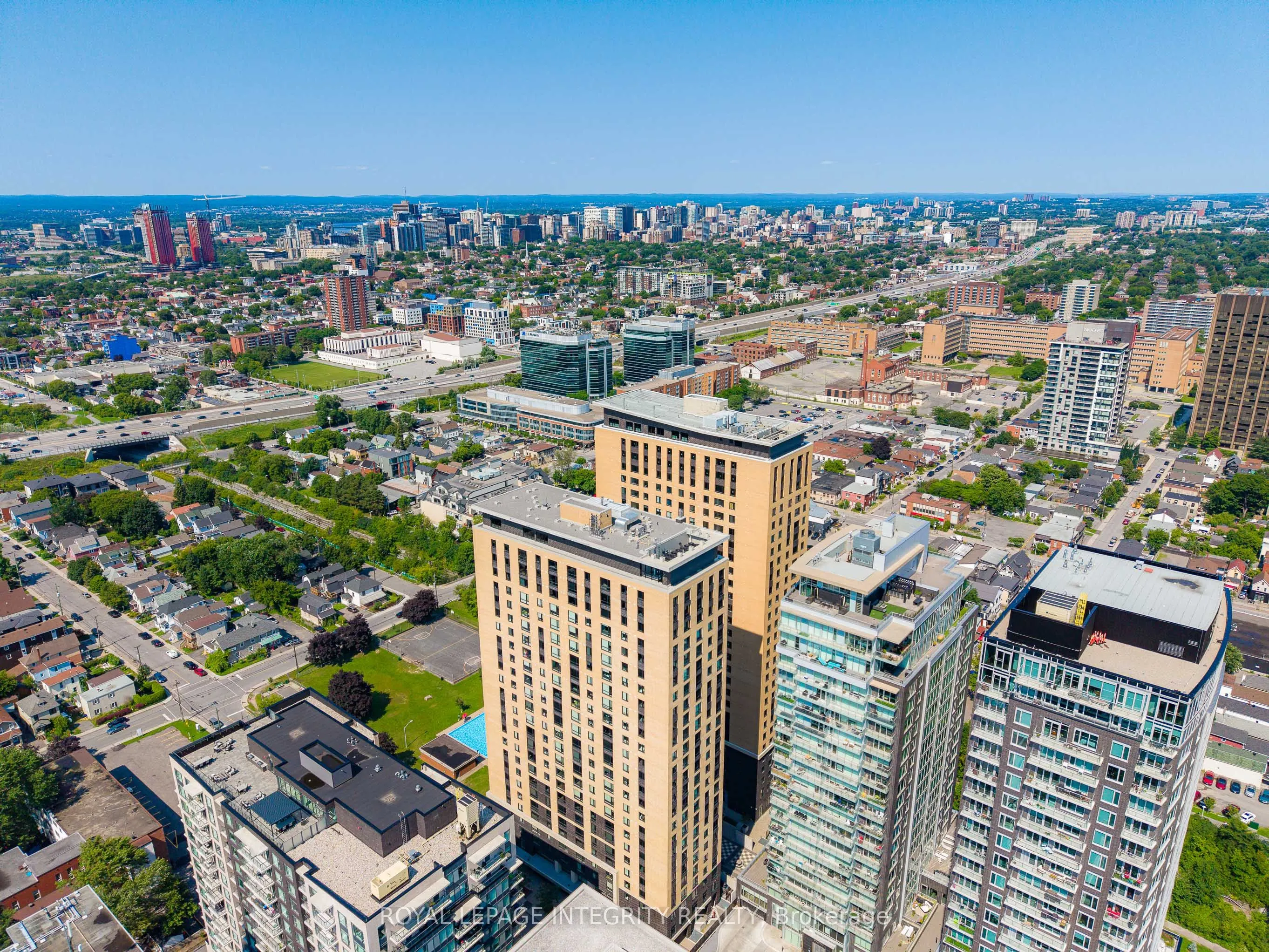 105 Champagne Avenue S #2503