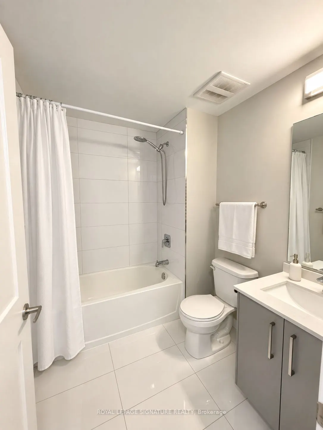 15 Queen Street S #2110