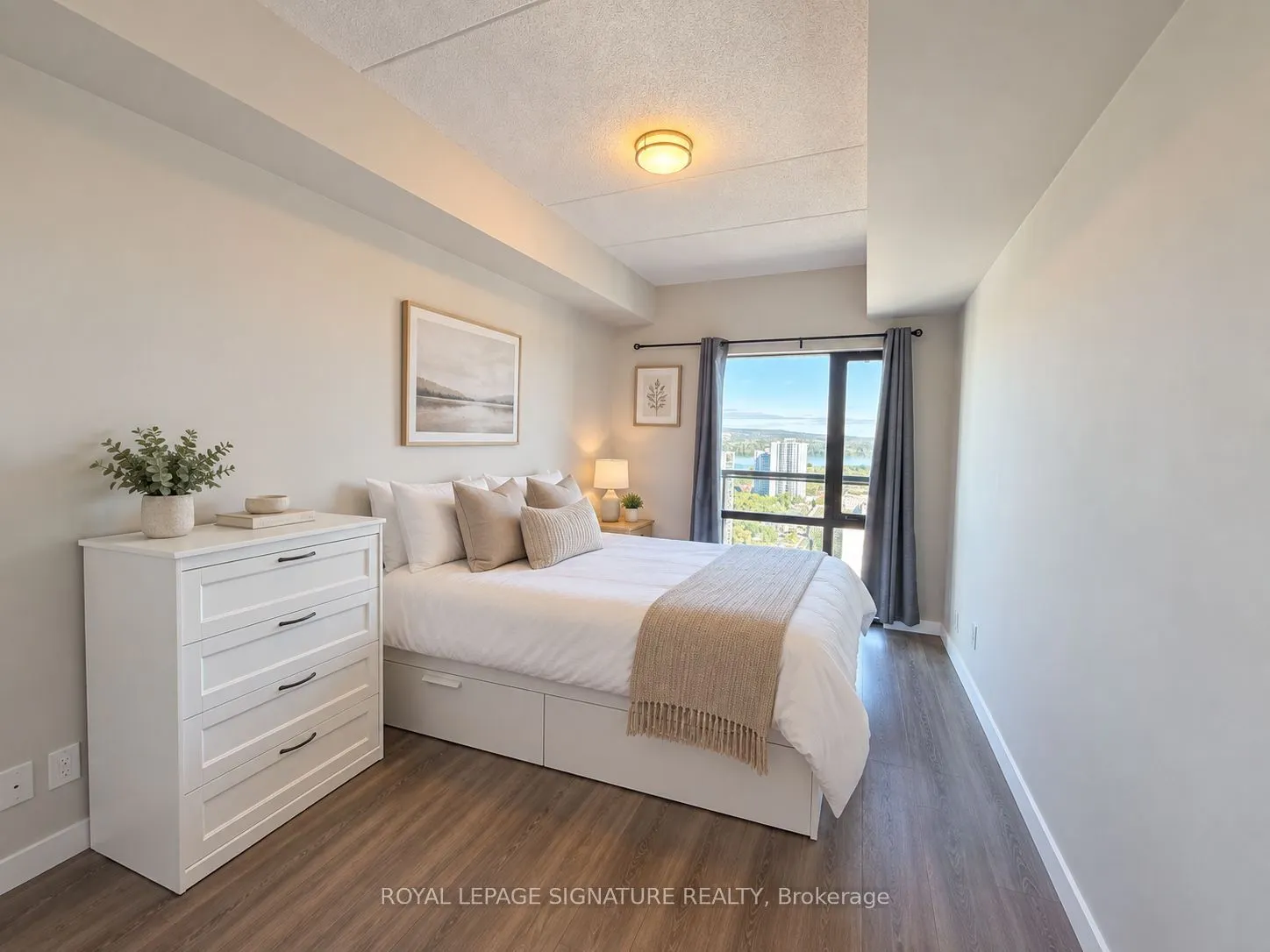 15 Queen Street S #2110