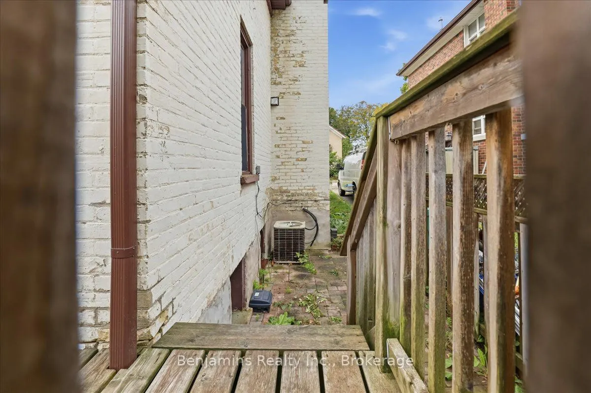 162 Church Street