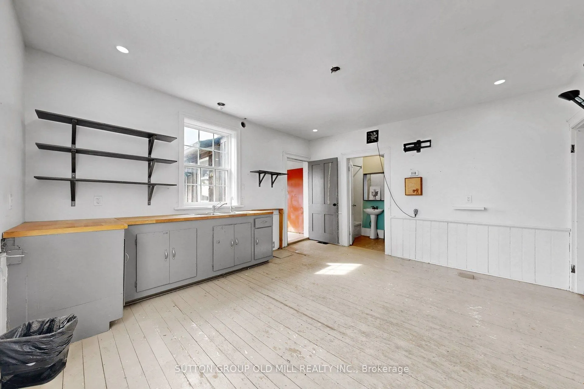 5166 Wellington Rd 125