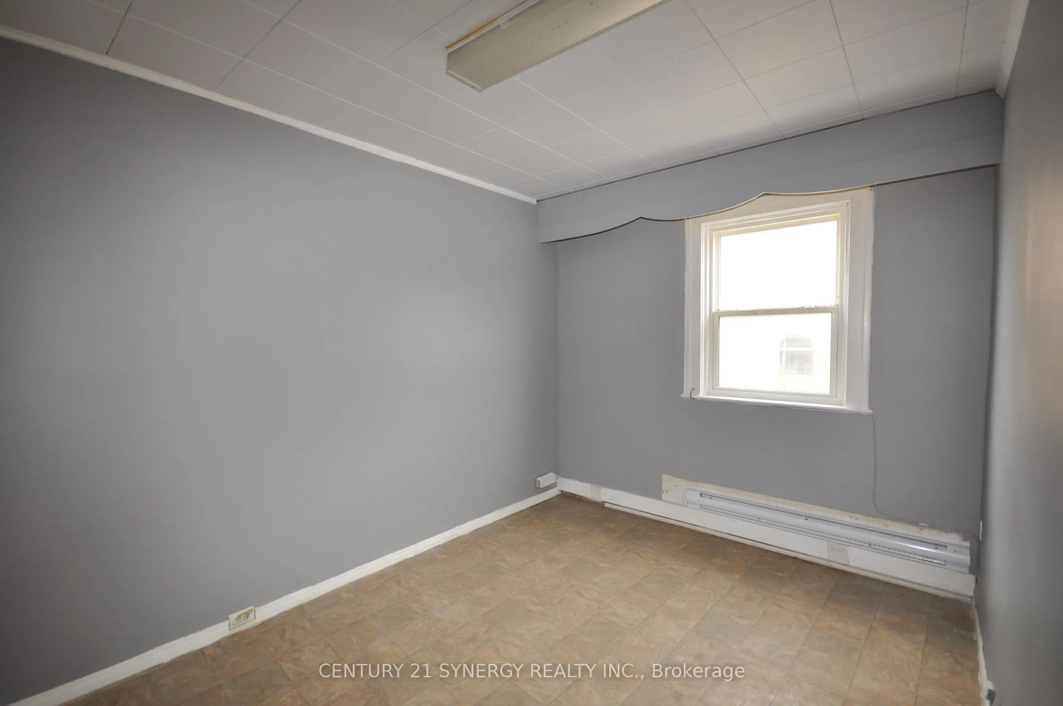 18 Beckwith Street N