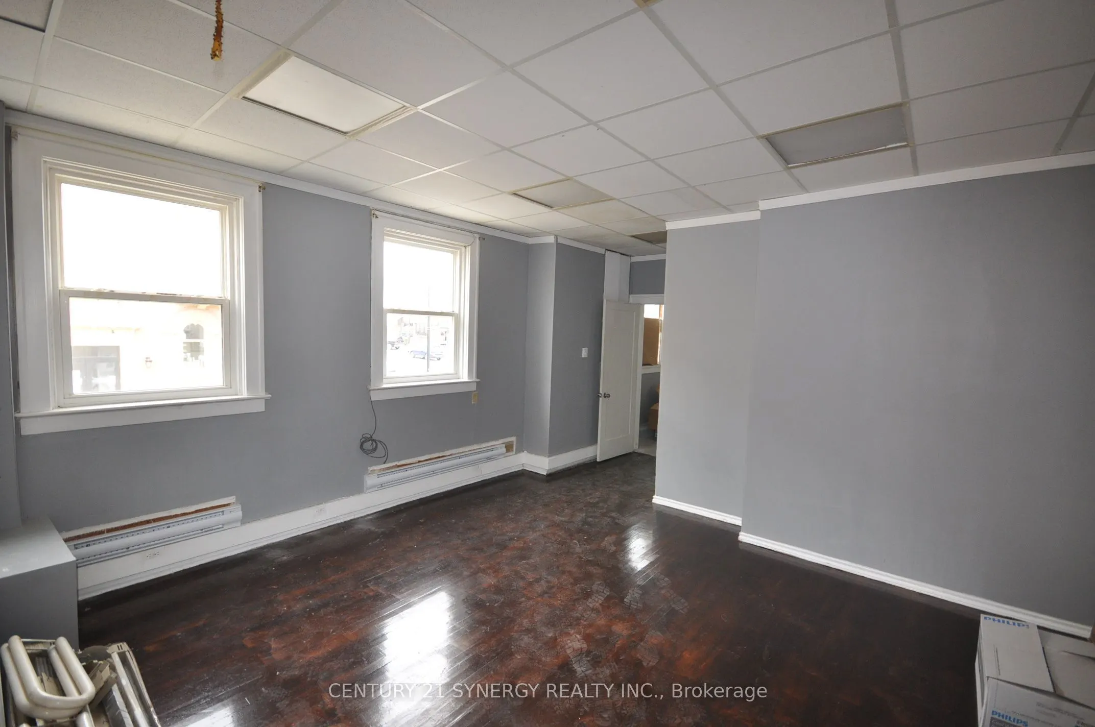 18 Beckwith Street N