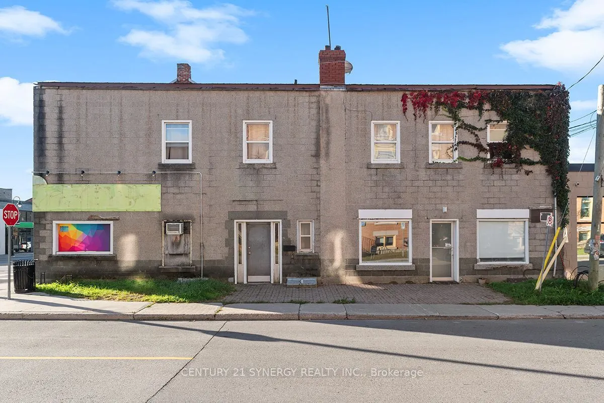18 Beckwith Street N
