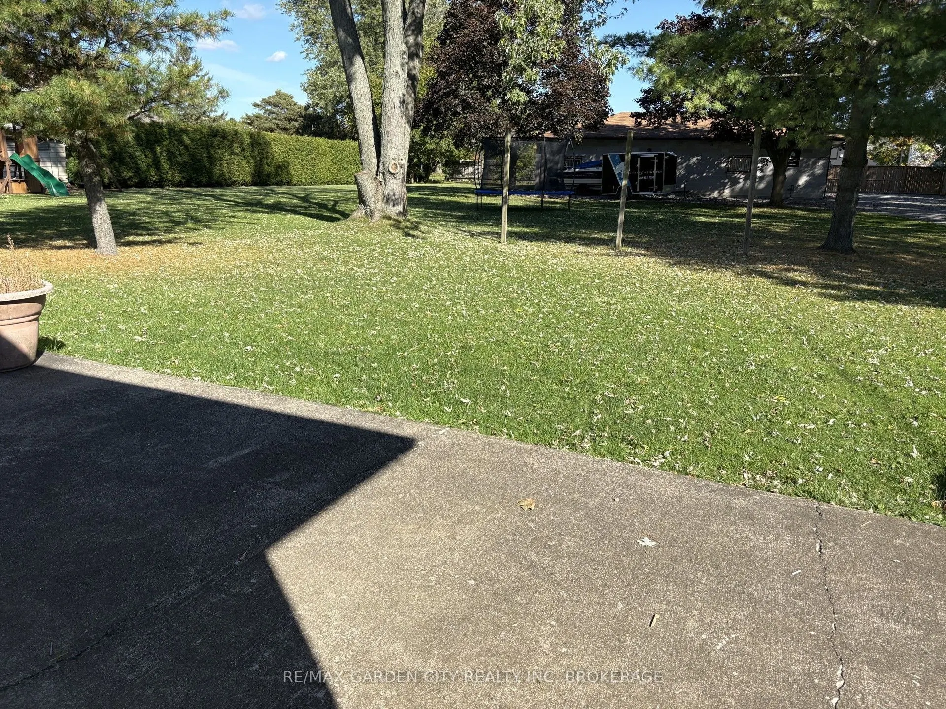 44 VALENCOURT Drive #Lower