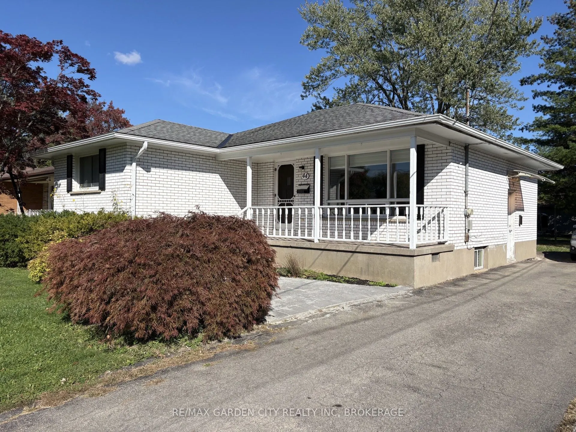 44 VALENCOURT Drive #Lower