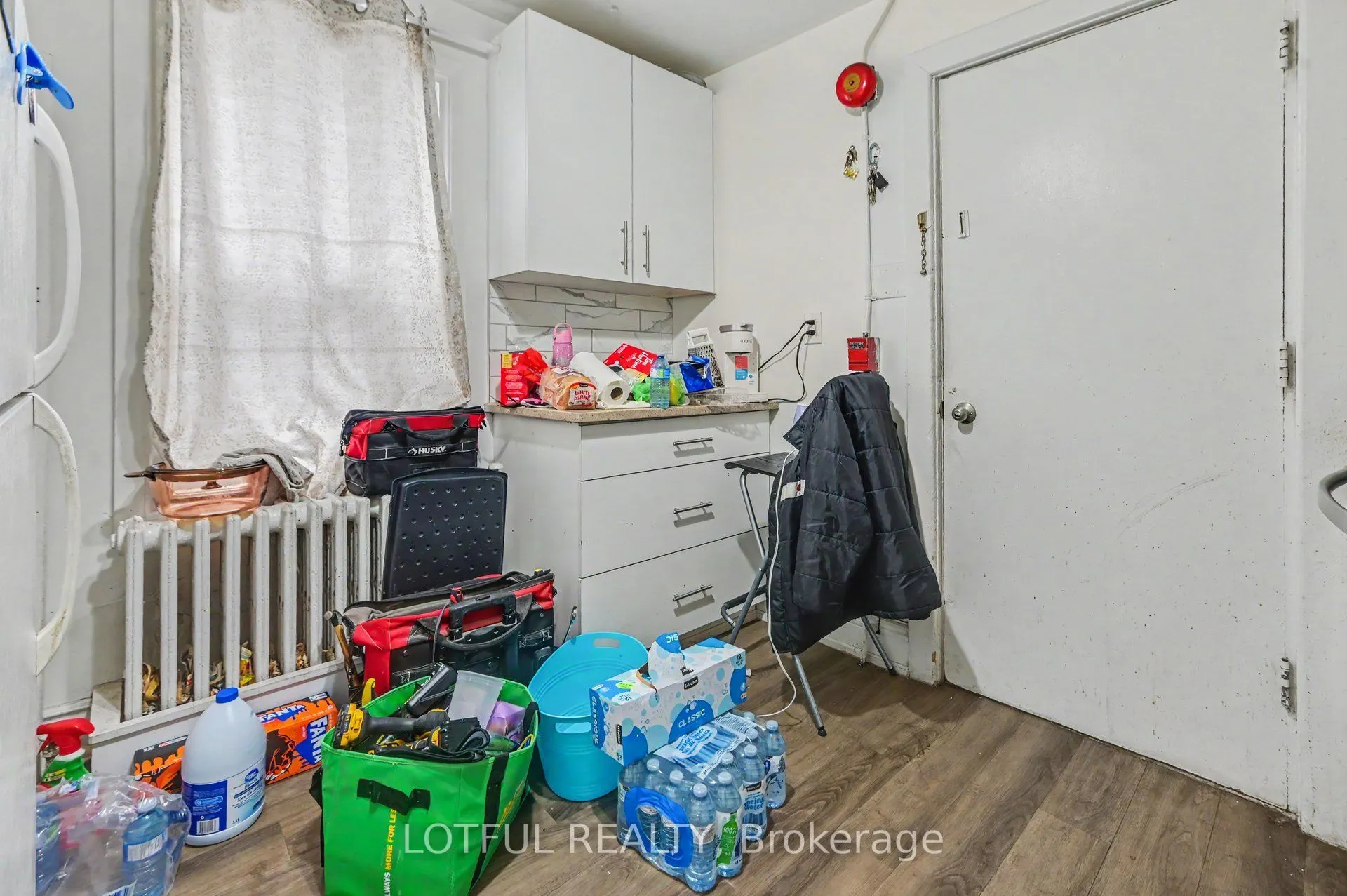118 Marier Avenue