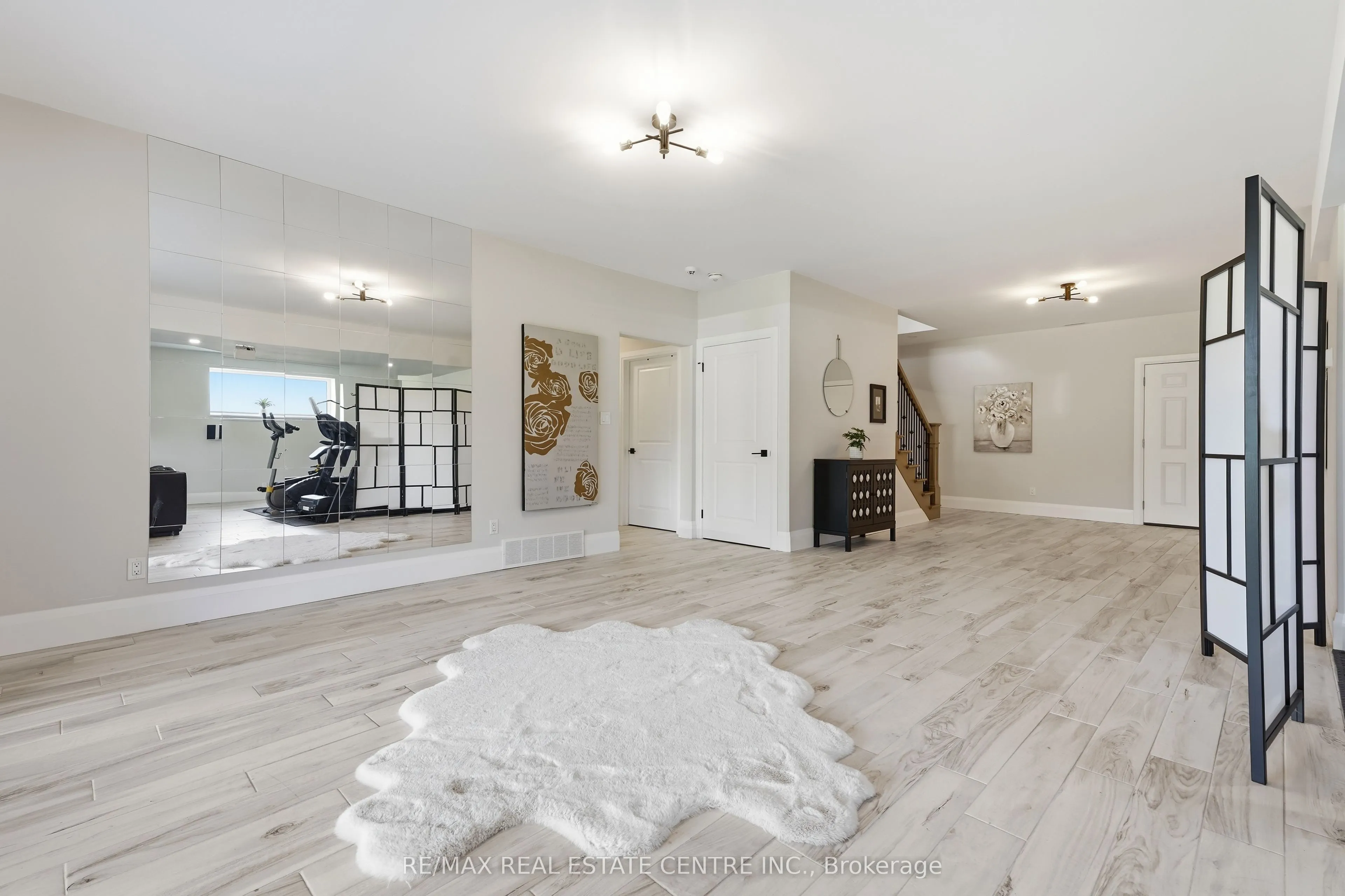 670 Bishopsgate Road #7