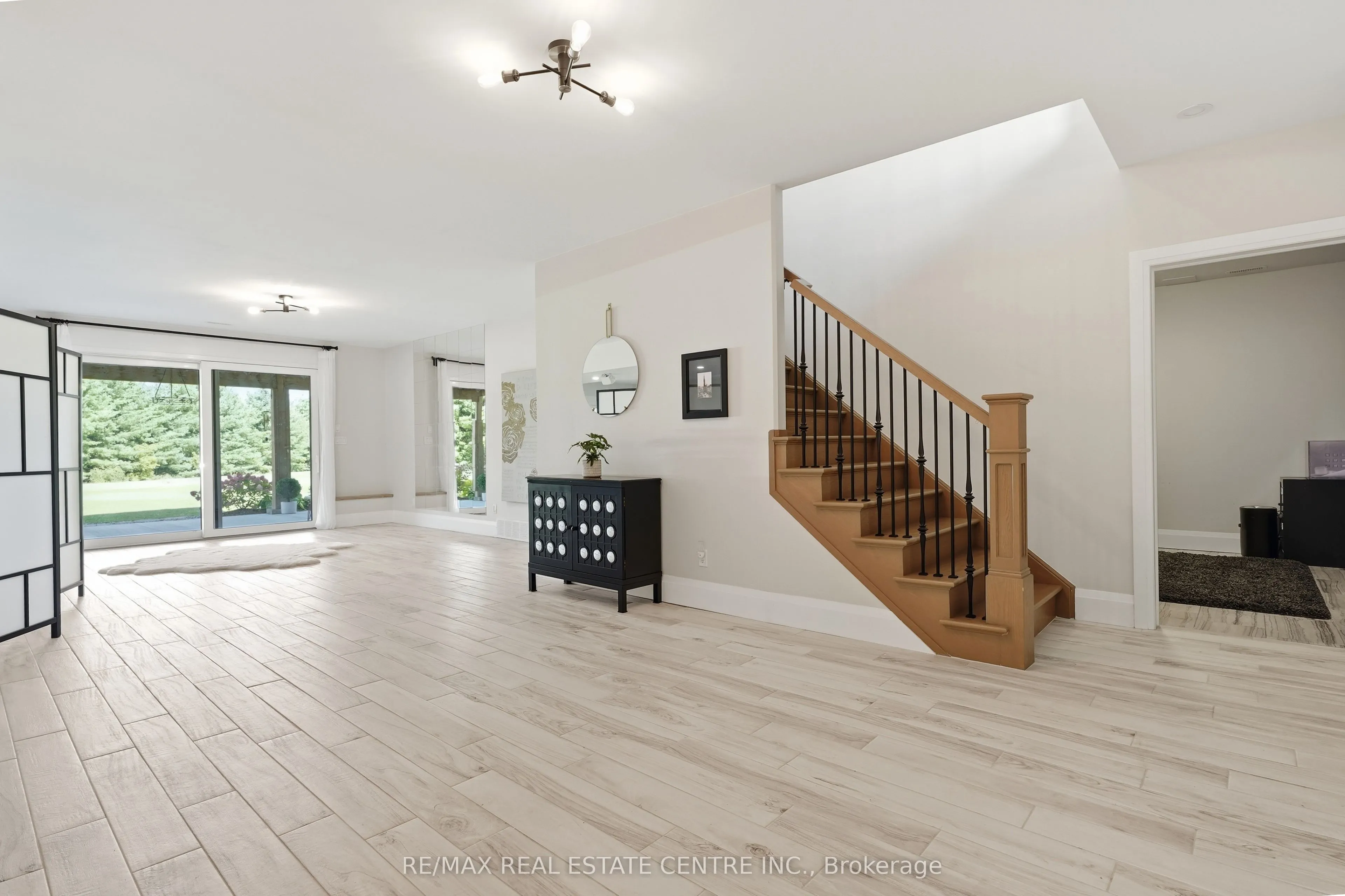 670 Bishopsgate Road #7