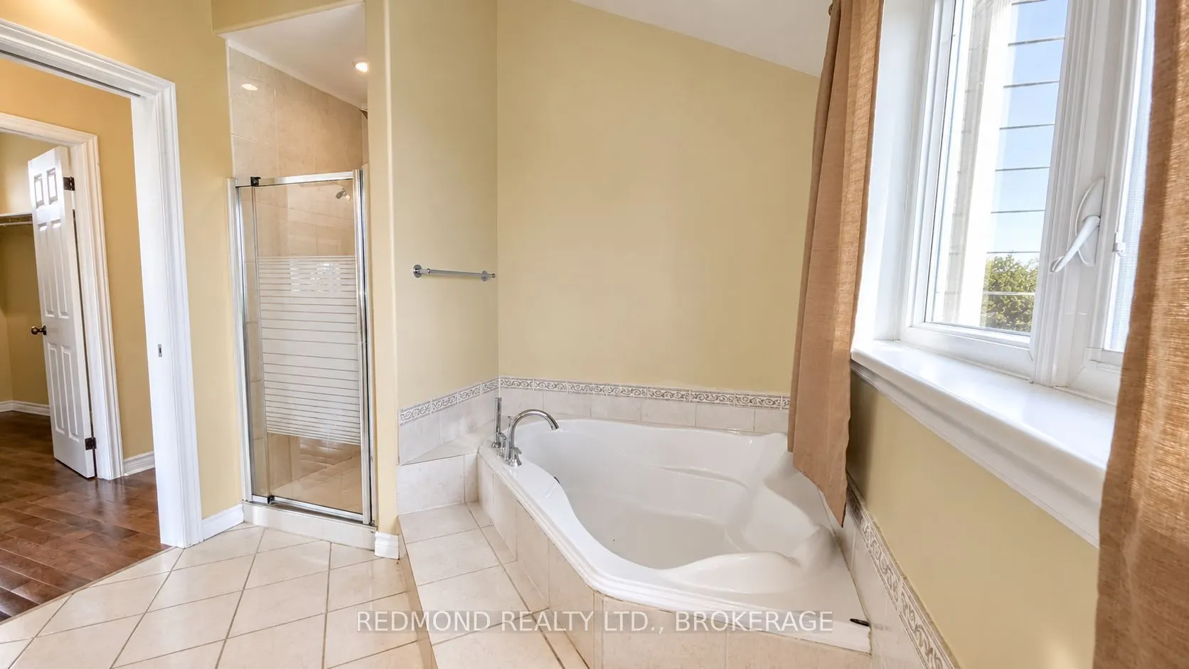 1461 English Way