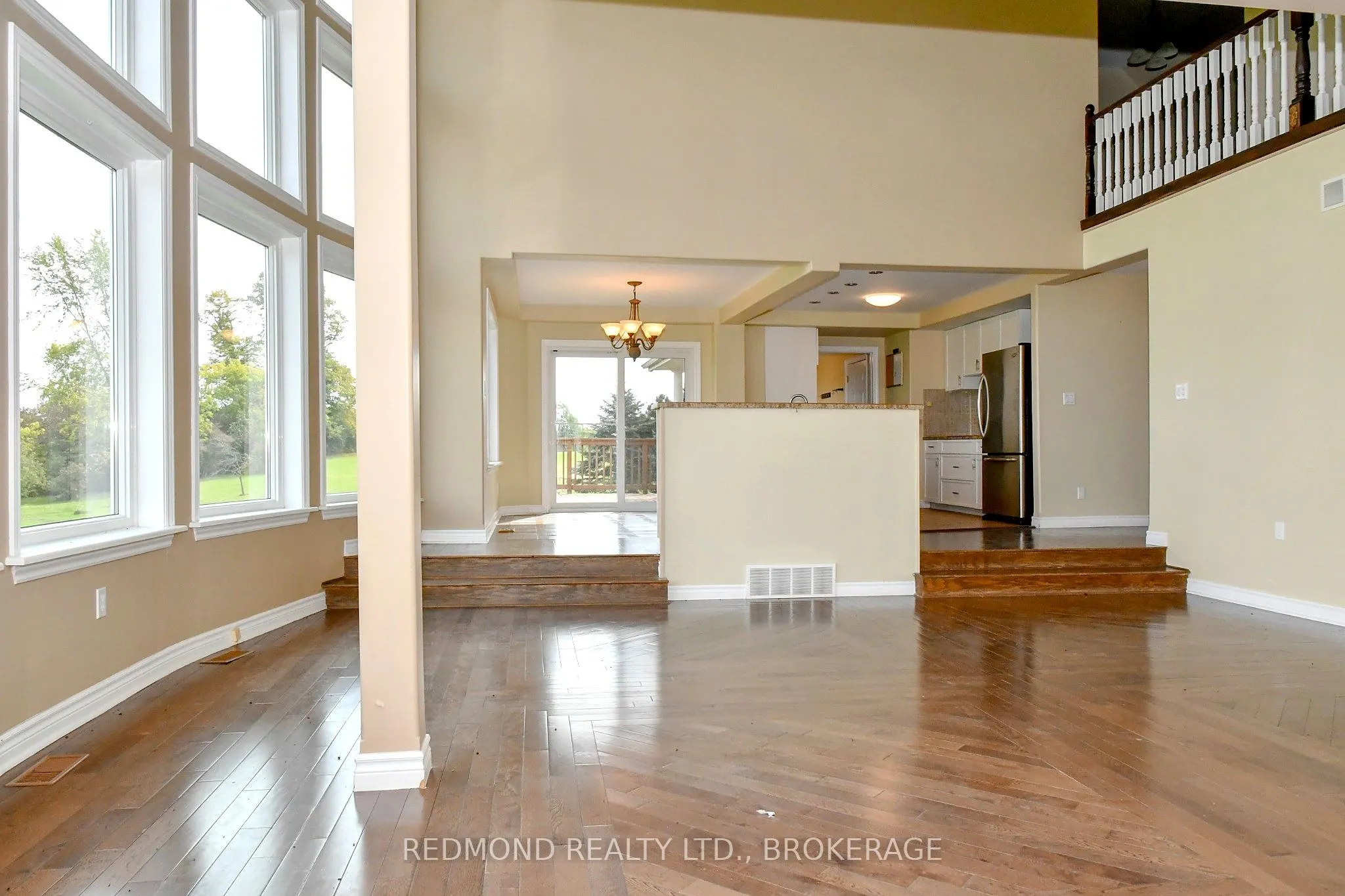 1461 English Way