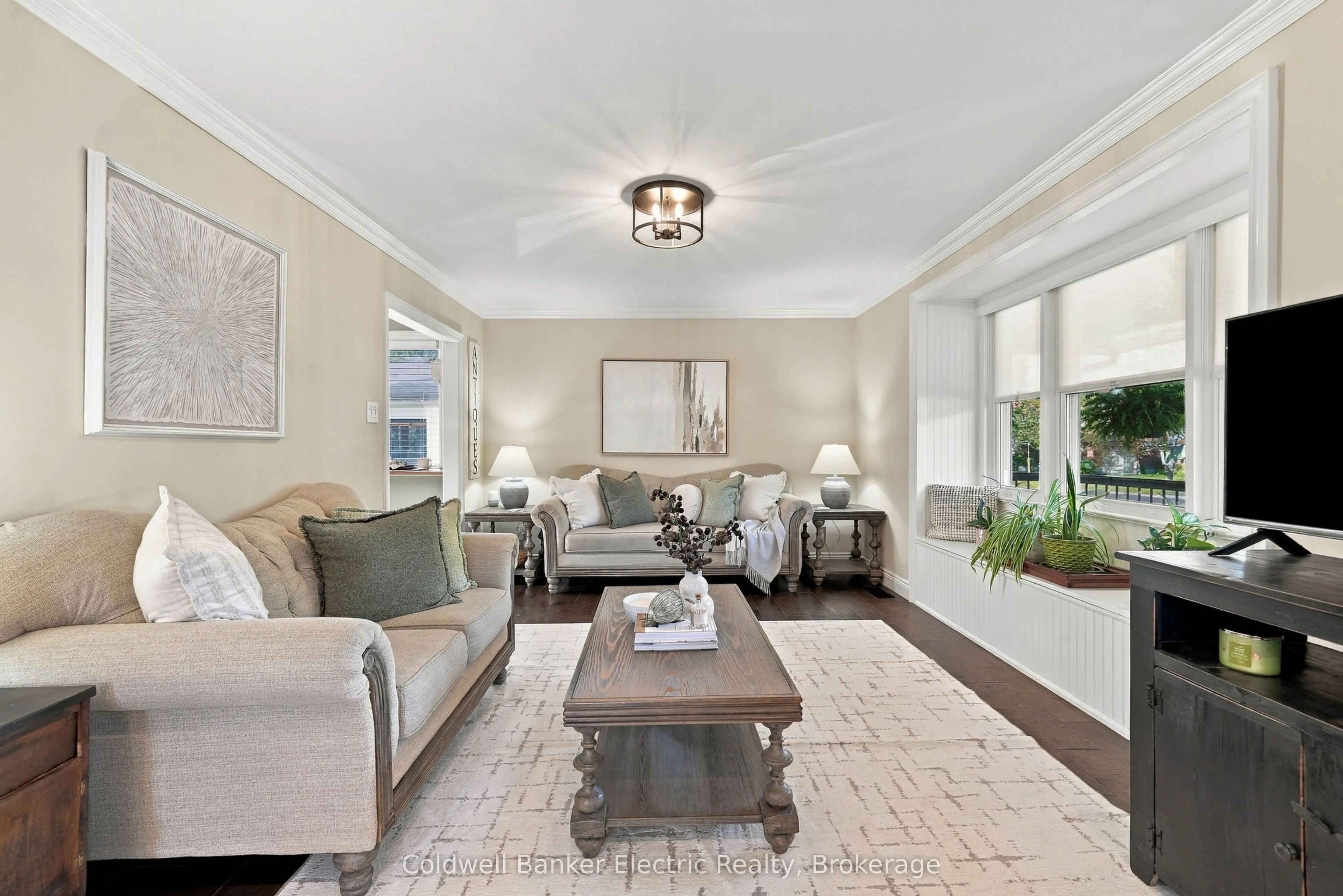 13 Coverdale Avenue