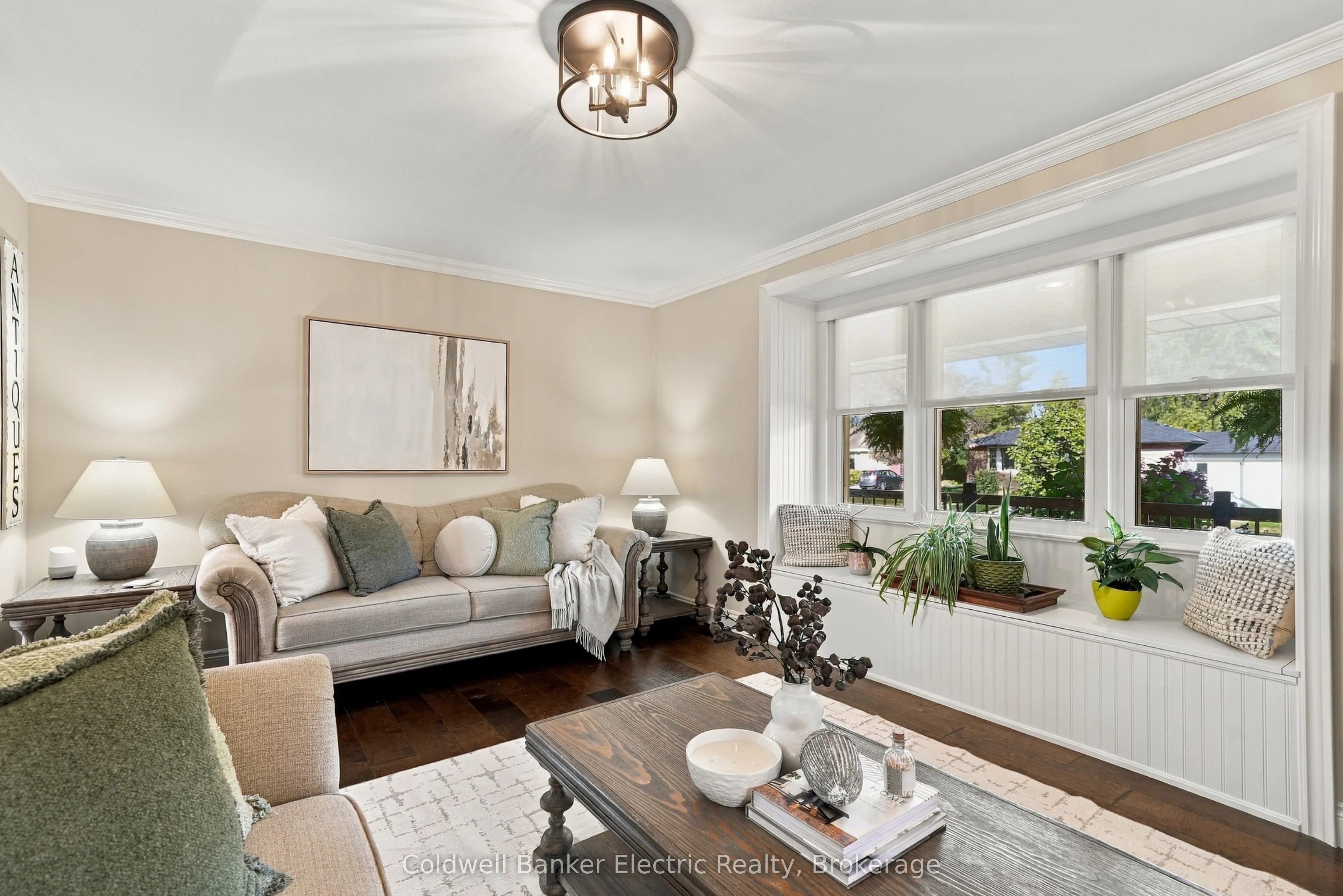 13 Coverdale Avenue