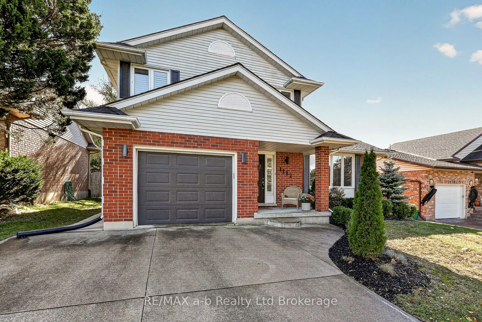 1182 Sprucedale Road