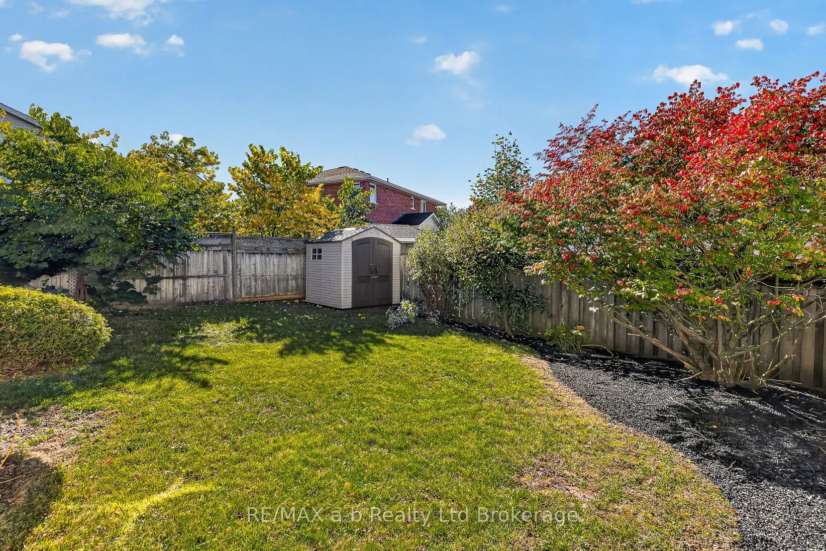 1182 Sprucedale Road