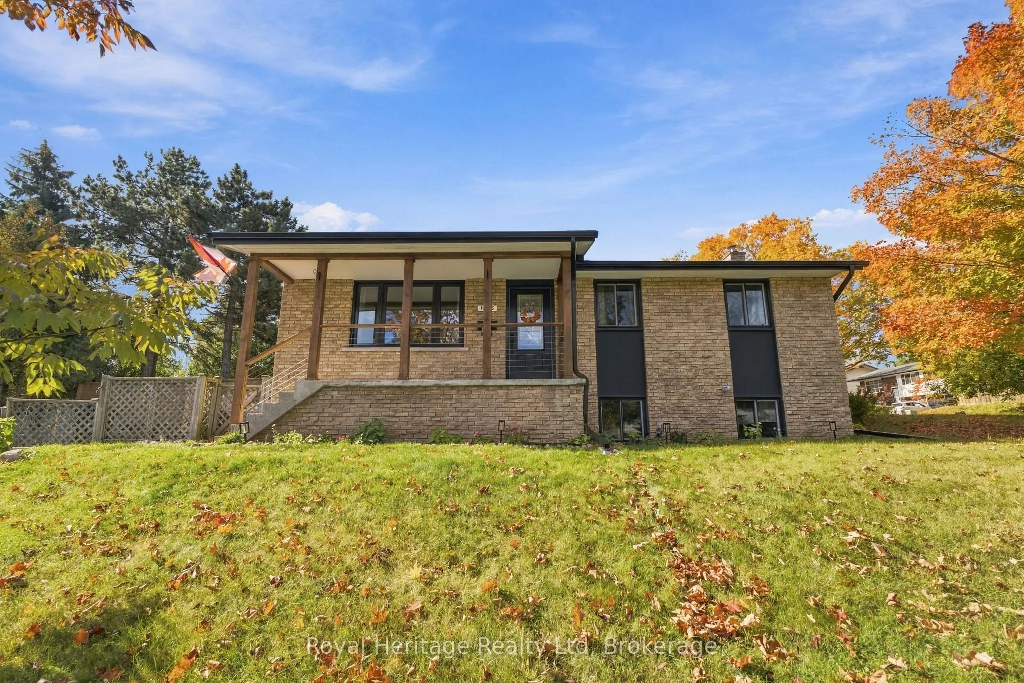 1533 Redwood Drive