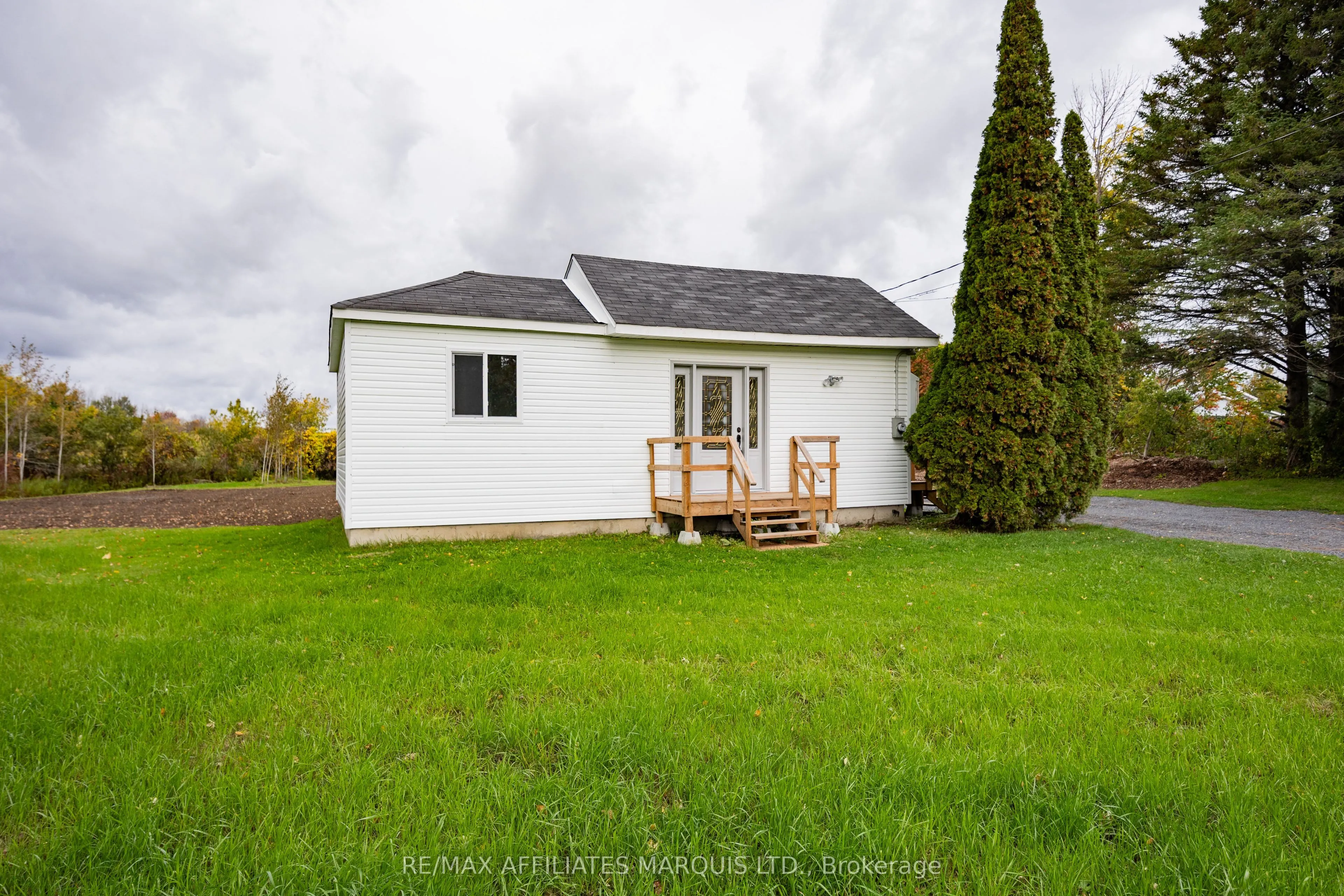 19411 County Road 2 Road