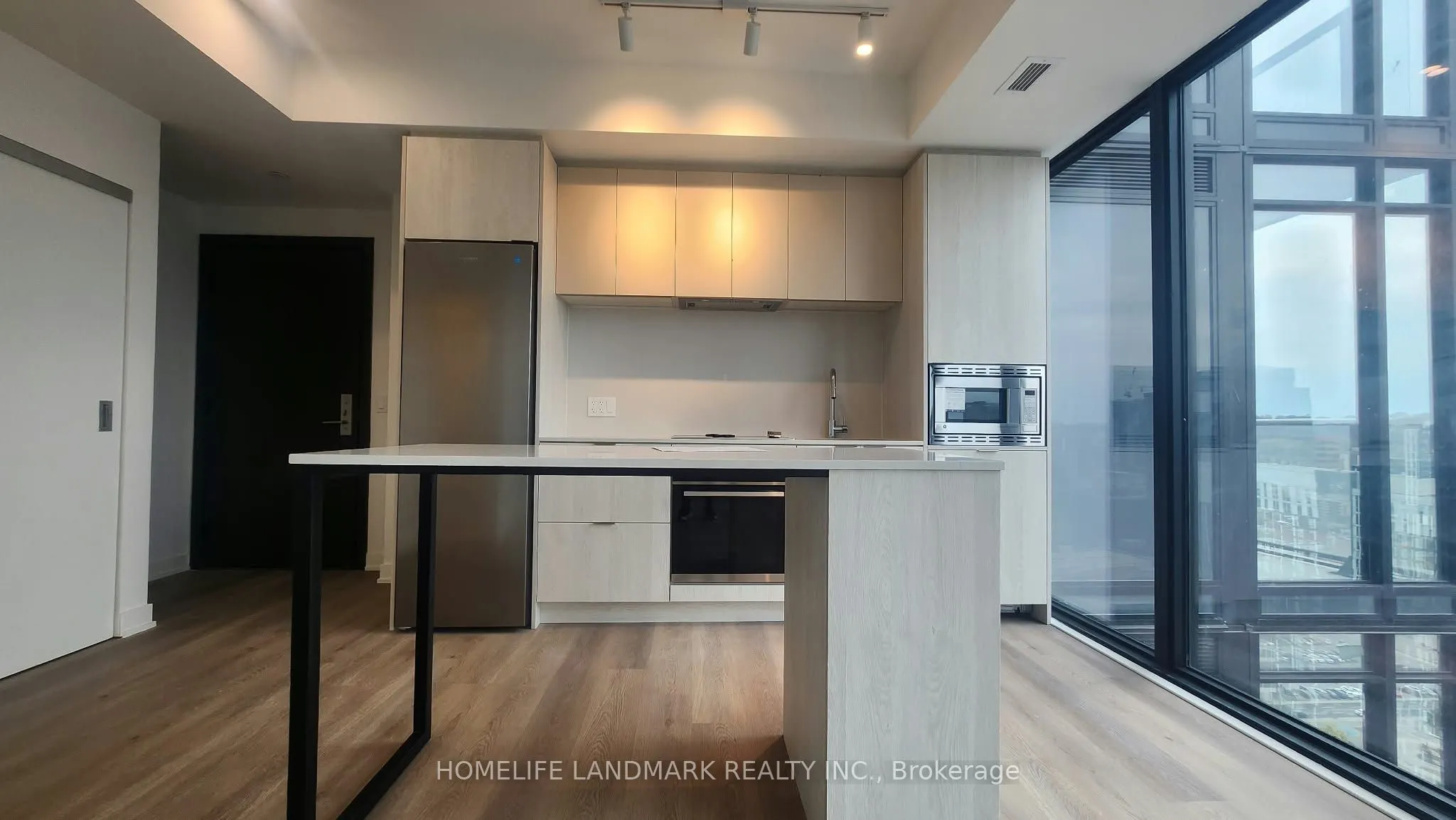 91 John Street N #2706