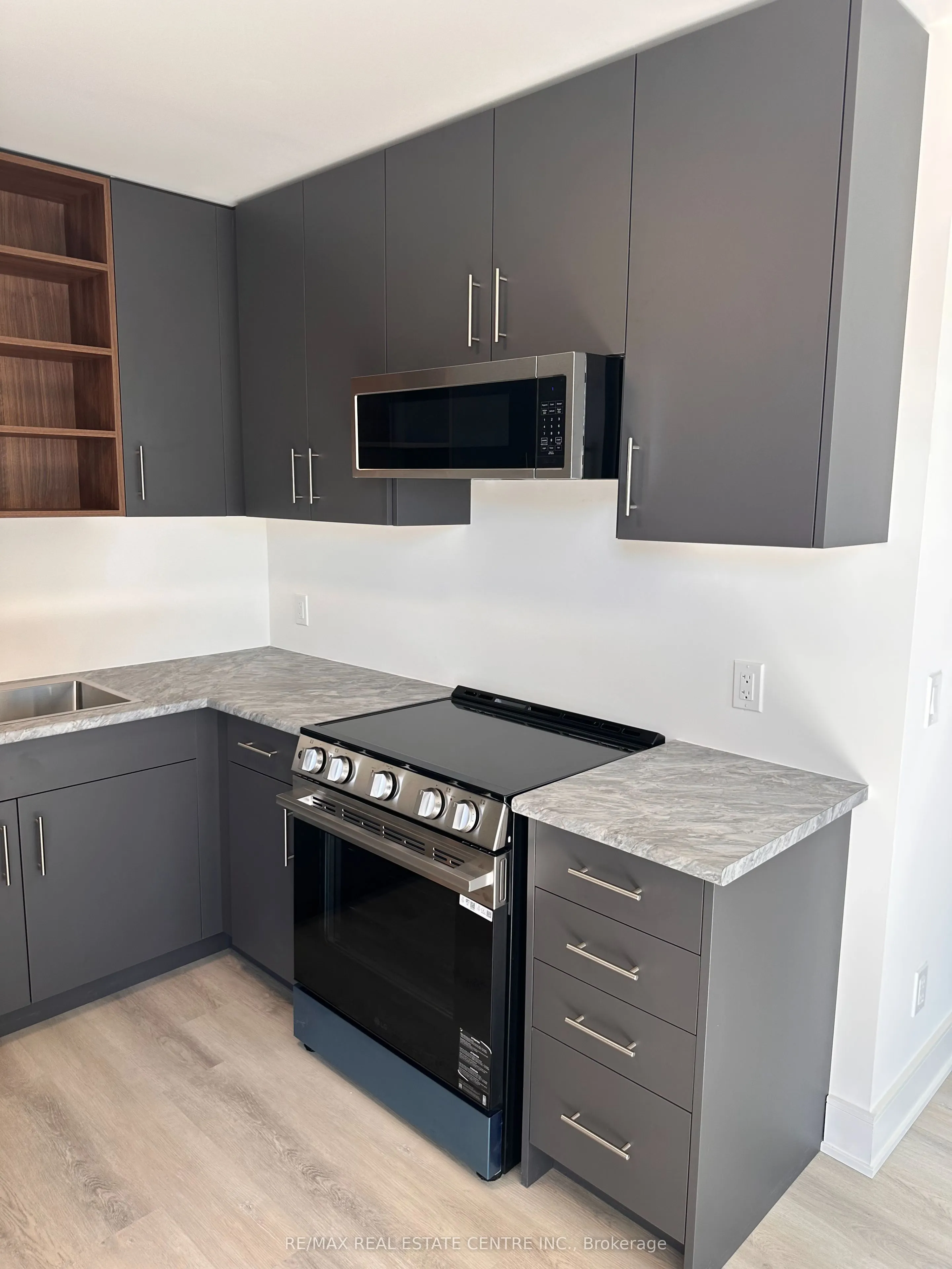 200 Ellis Avenue #N/A
