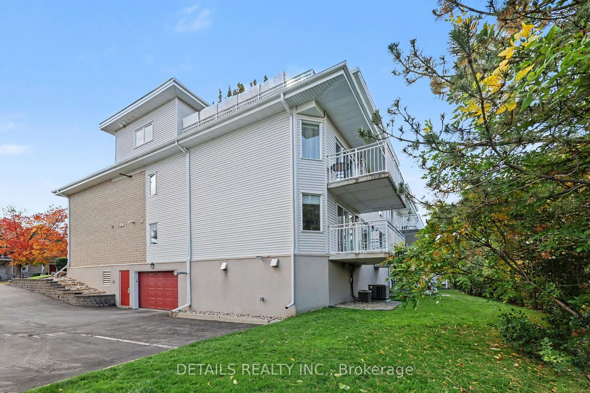 61 Robson Court #1D