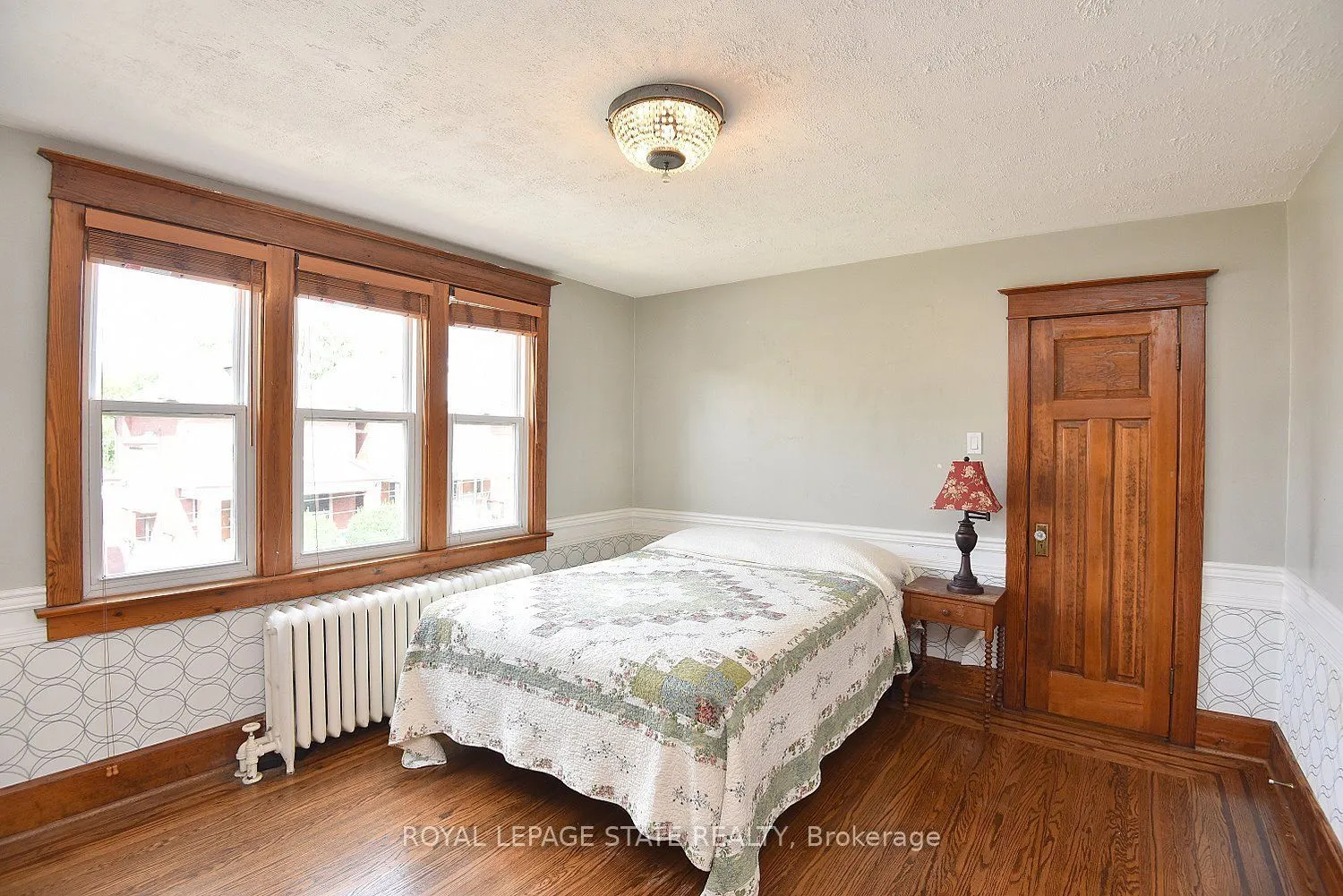 70 Kensington Avenue N
