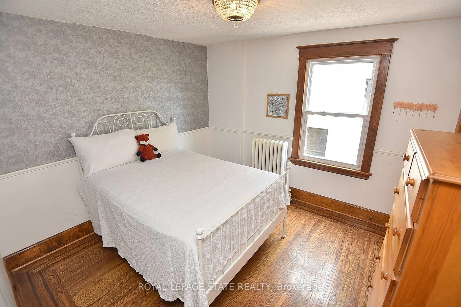 70 Kensington Avenue N