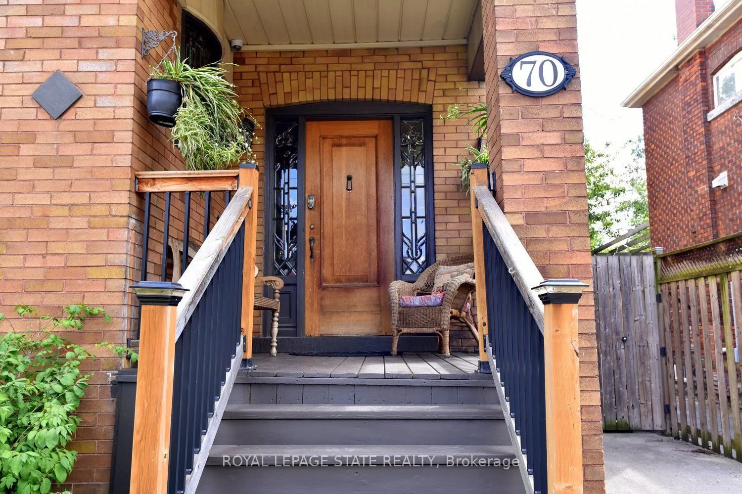 70 Kensington Avenue N