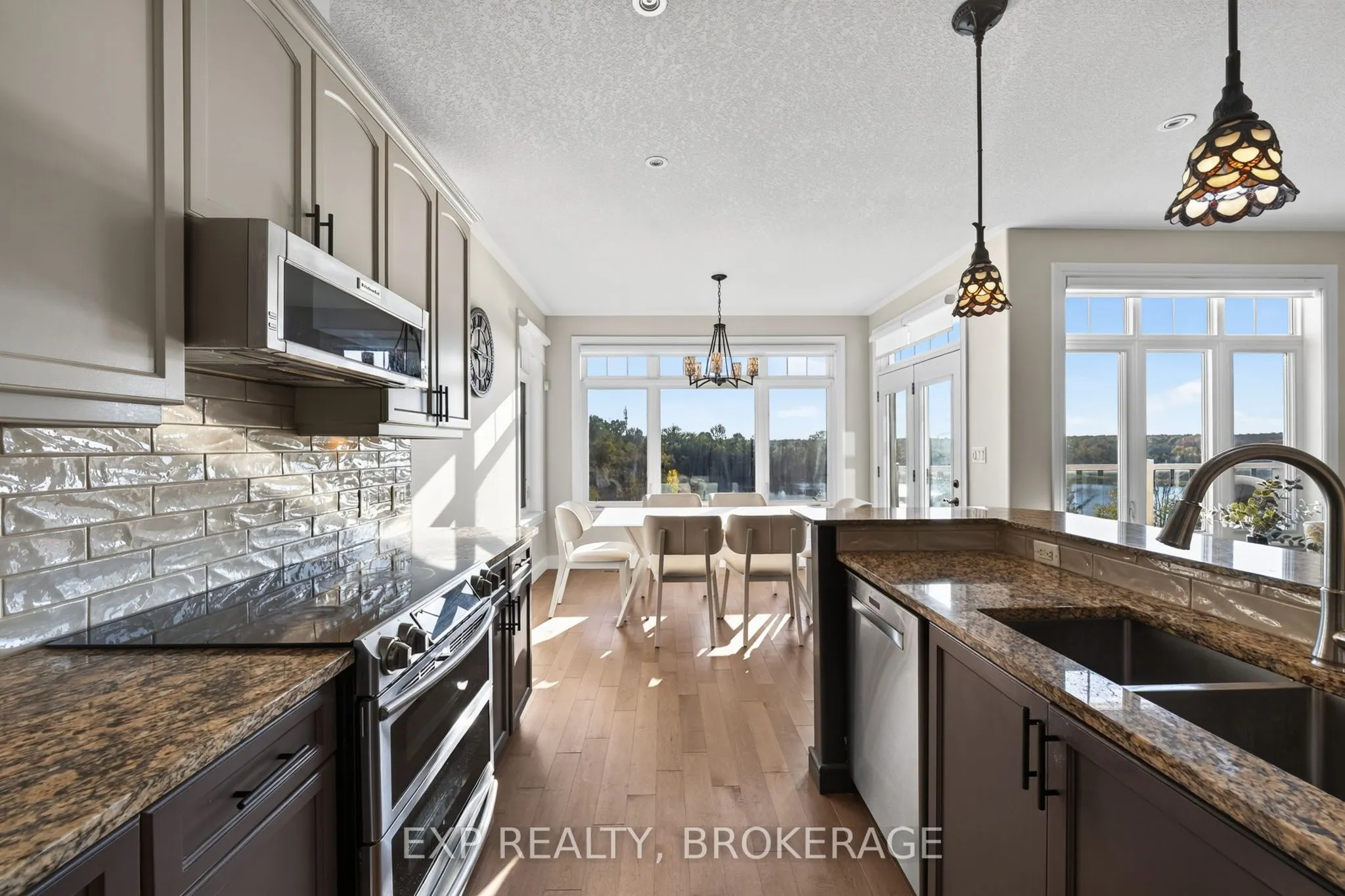 5005 Fox Run Place