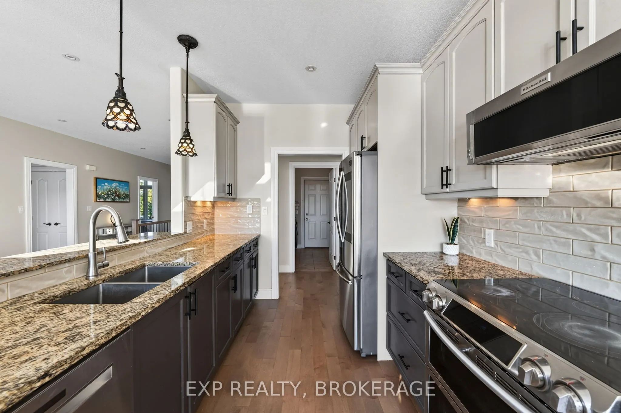 5005 Fox Run Place