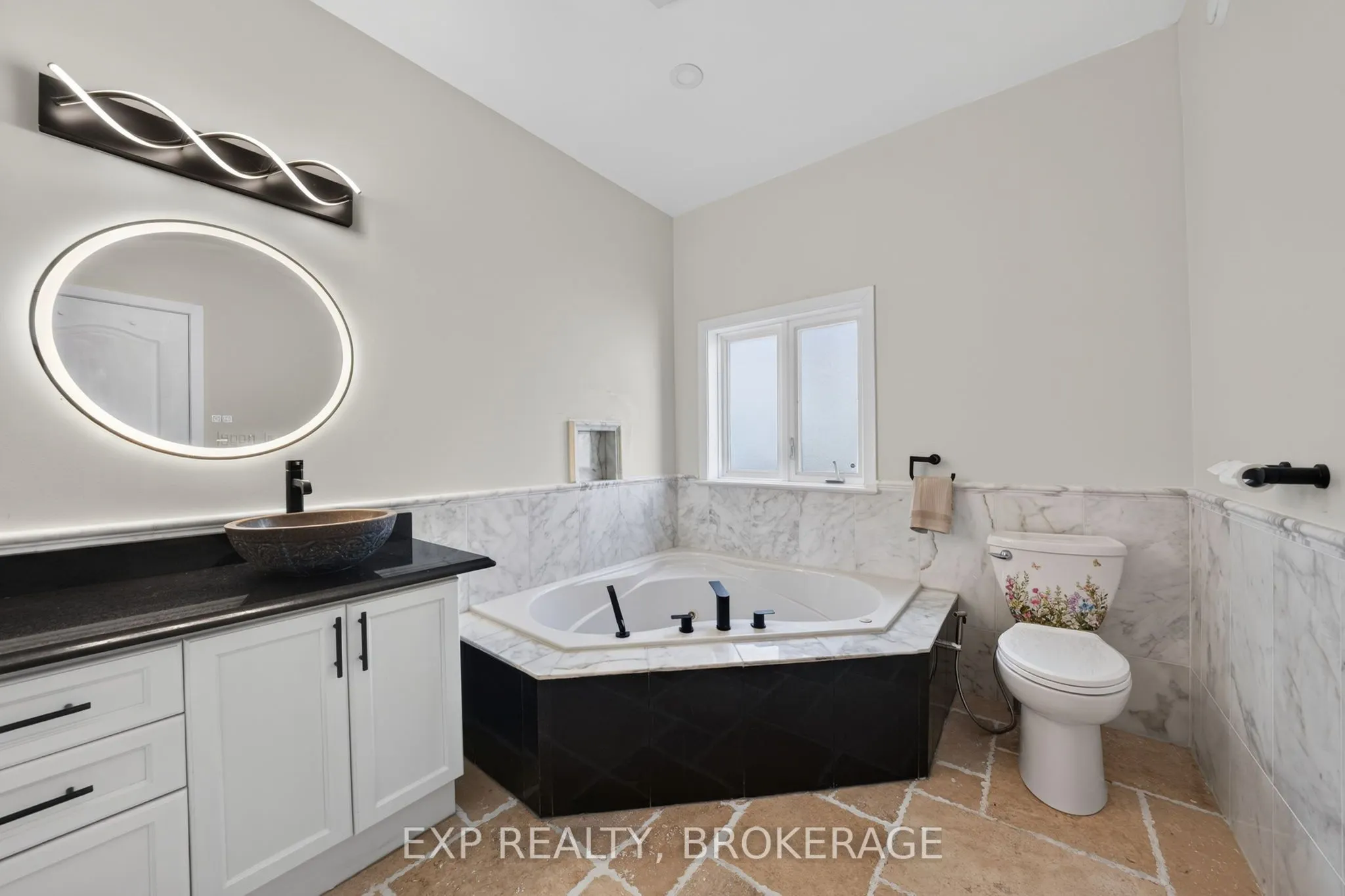 5005 Fox Run Place
