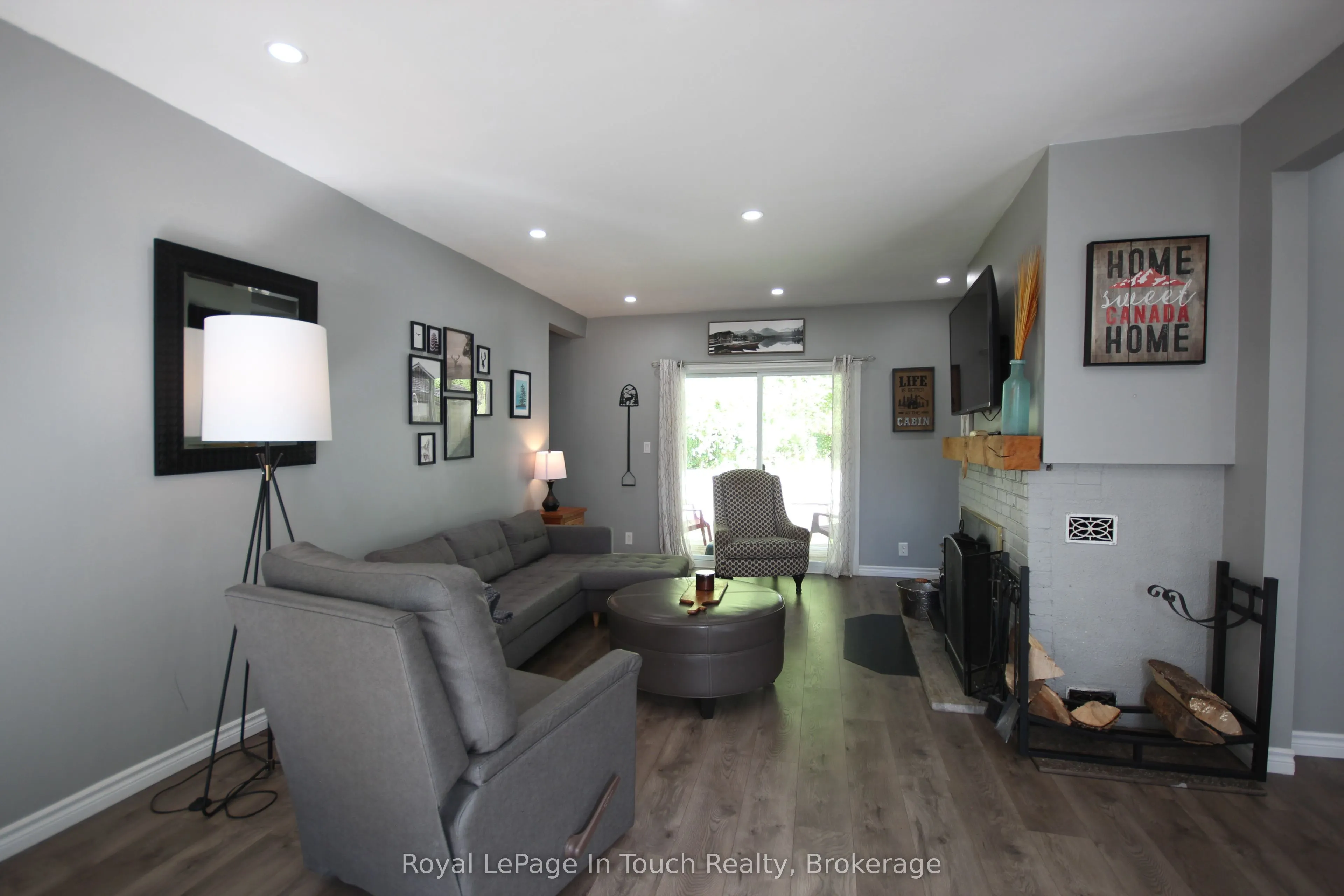 18 Shady Glen Lane