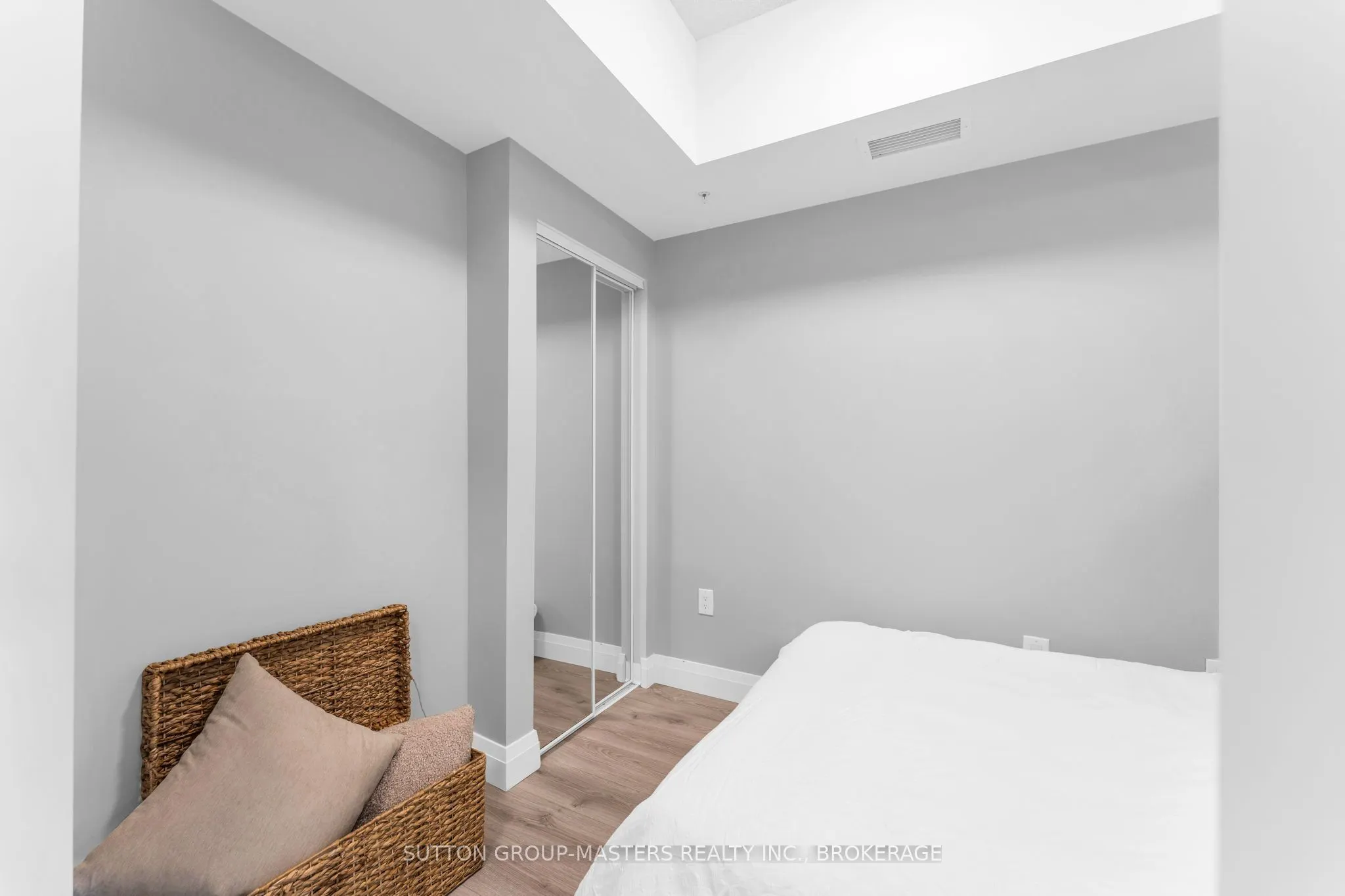 652 Princess Street #211