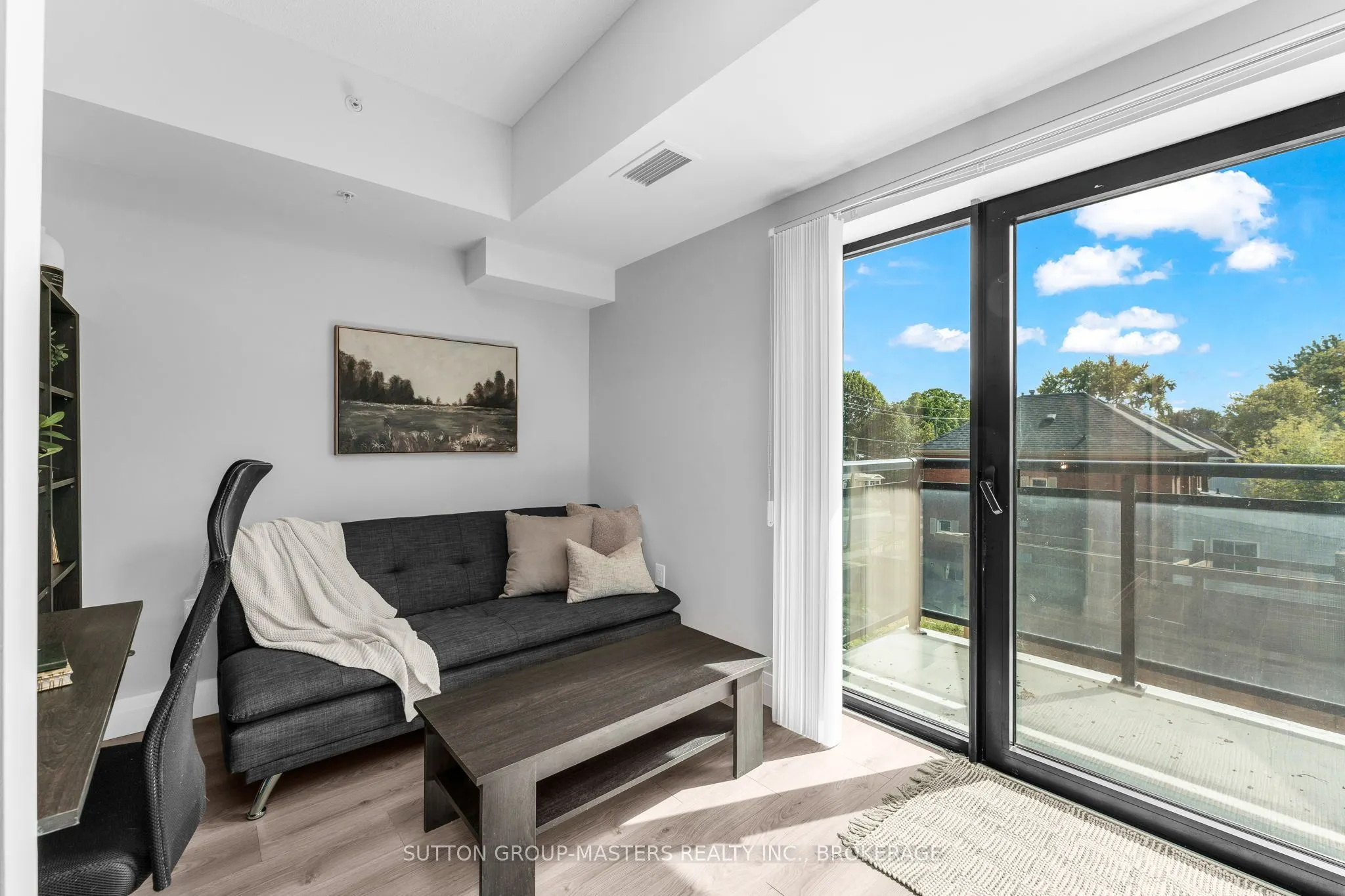 652 Princess Street #211